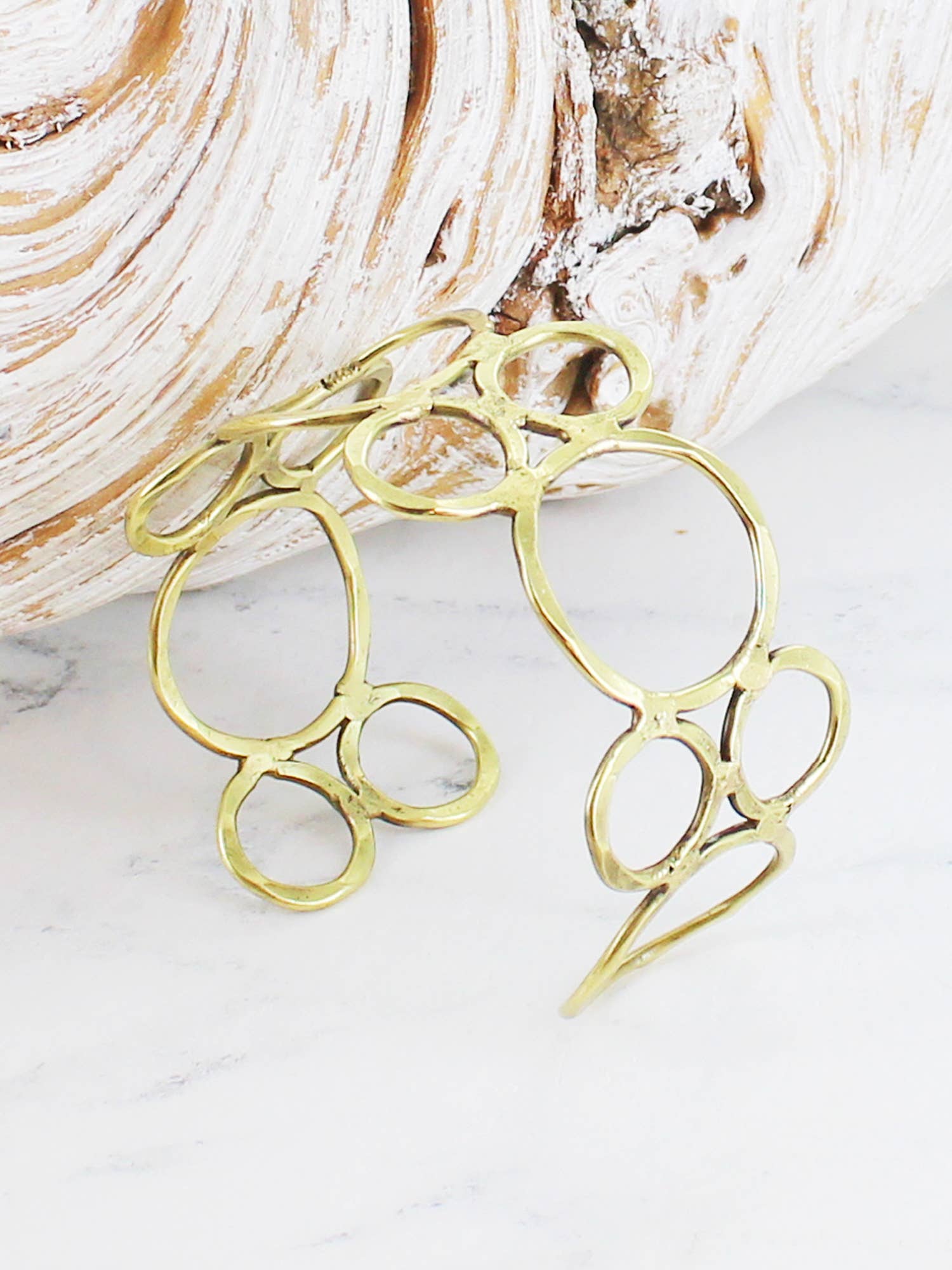 GOLDENE MANSCHETTENRINGE MIT OFFENEM RING
