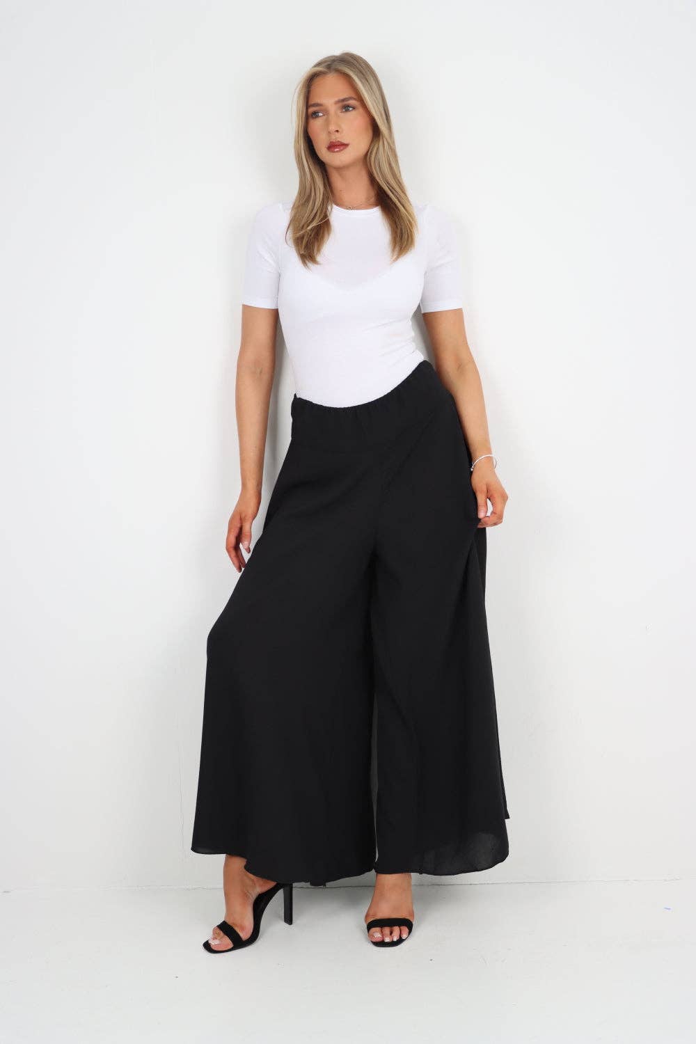 Italian Plain Palazzo Trousers: Beige / One Size (UK 10-24)