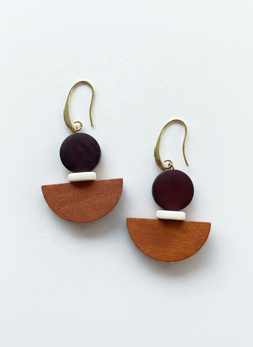 BDLE07
- Chocolate Orange Wooden drop earrings