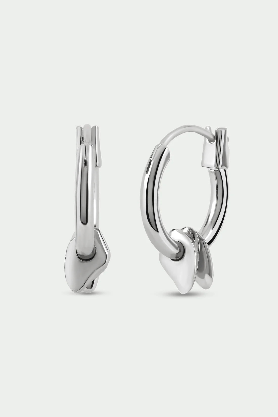 Cairn earrings silver