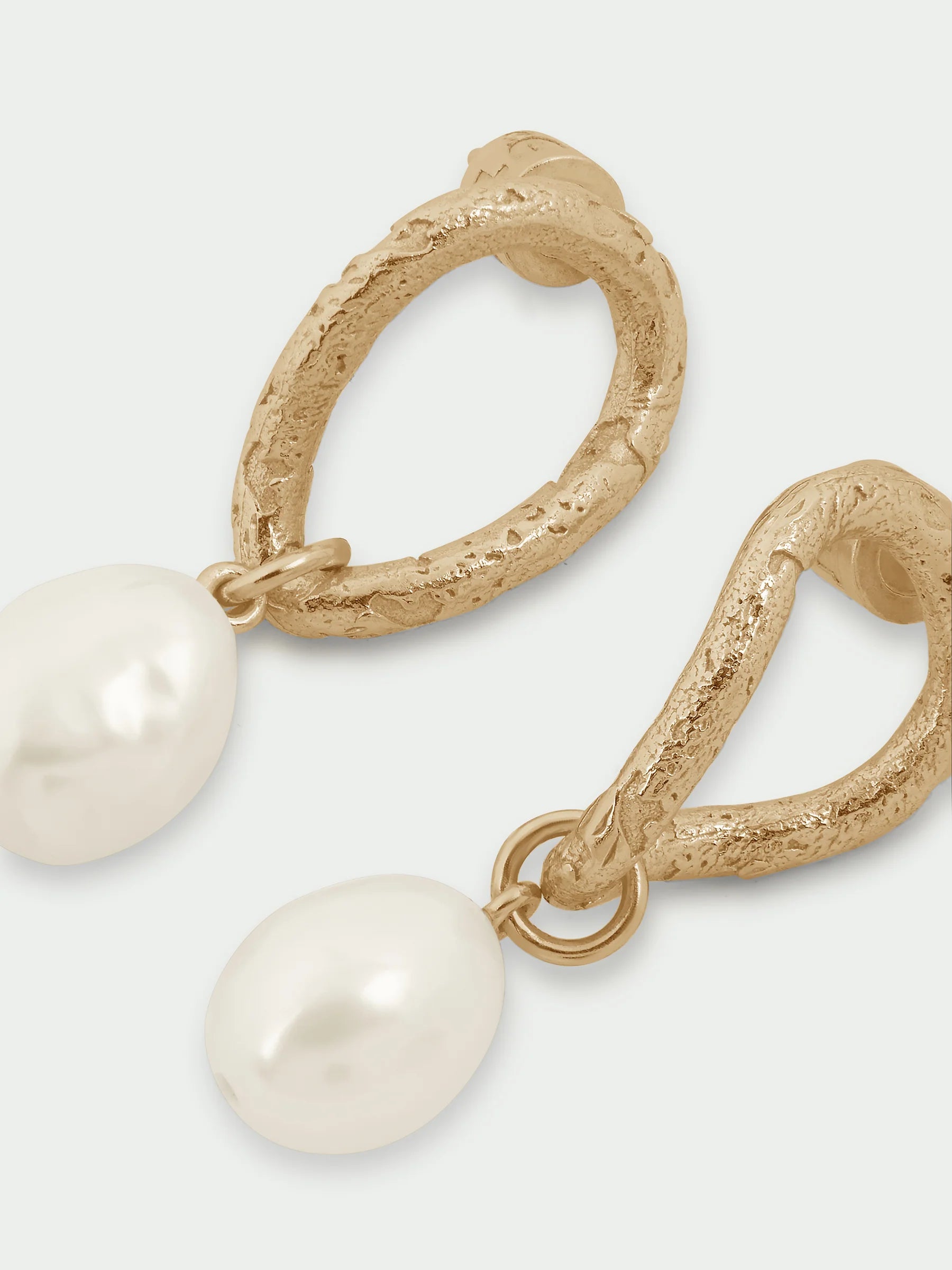 Gold Iris Earrings