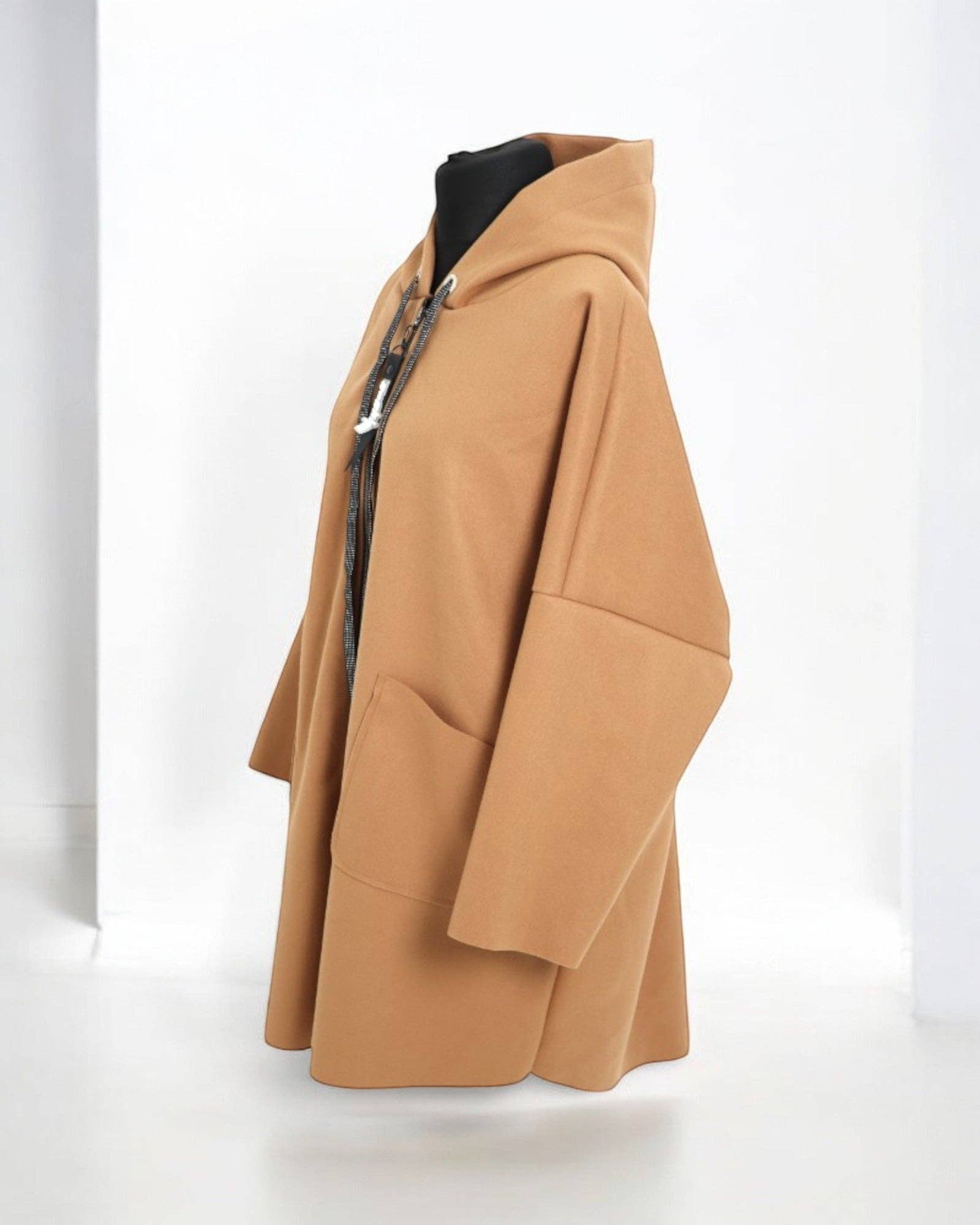 Italian Oversized Longsleeve Zip Up Drawstring Hooded Jacket: Beige / One Size To Fit UK 8-22