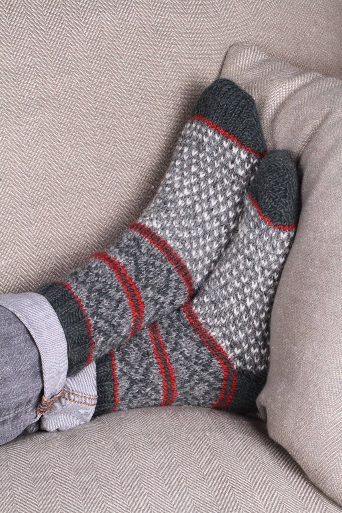 Men's Tromso Fair Isle Knitted Wool Sofa Socks Red Grey: Graphite
