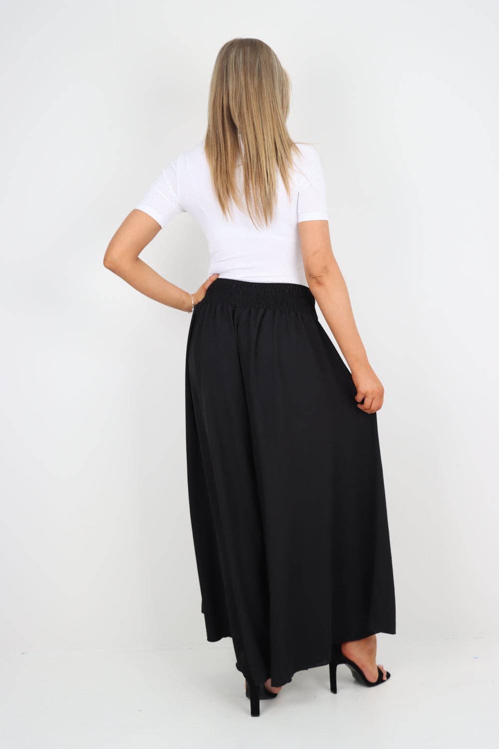 Italian Plain Palazzo Trousers: Beige / One Size (UK 10-24)