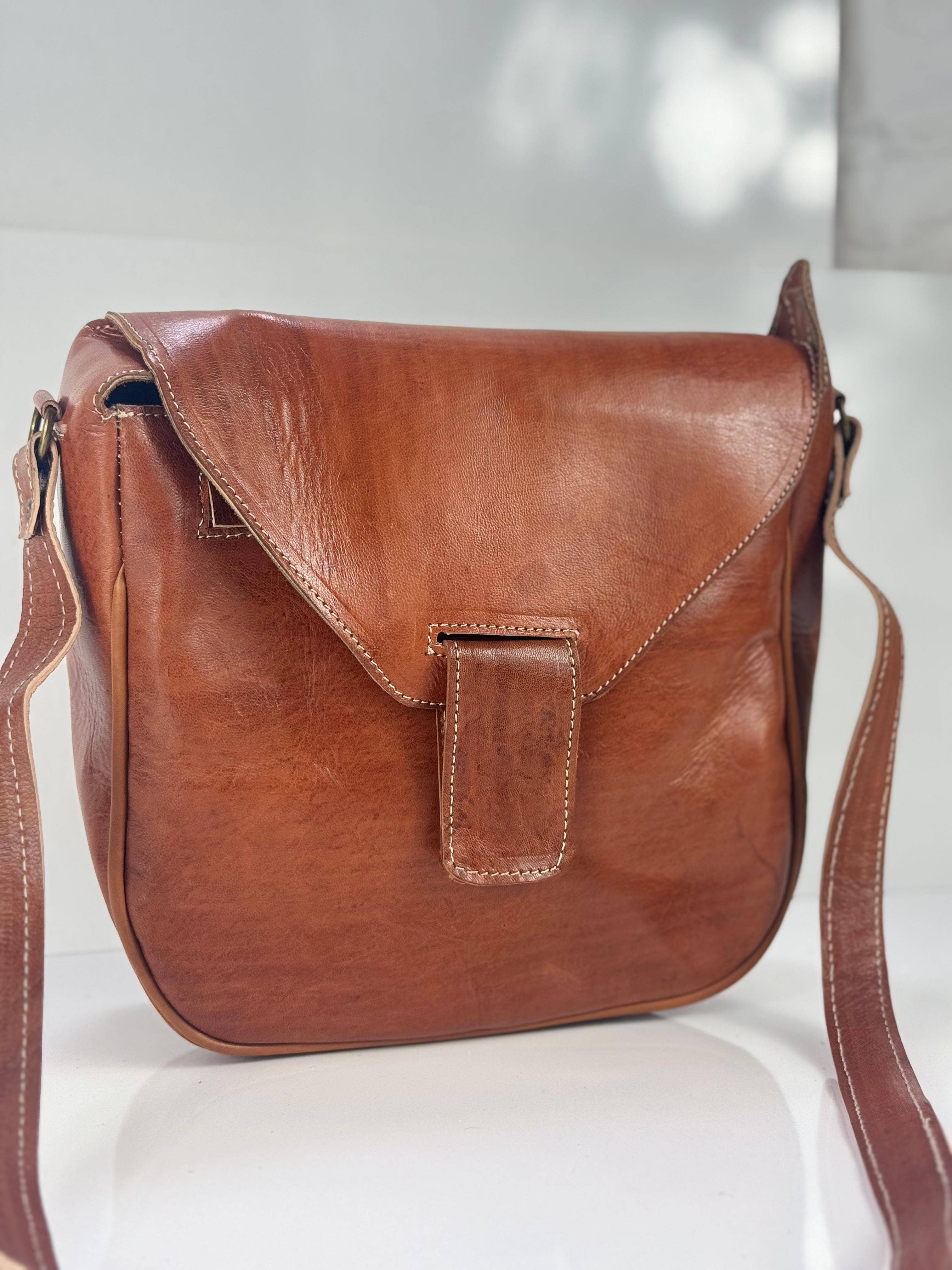 Handcrafted Moroccan Leather Crossbody Bag: Brown
