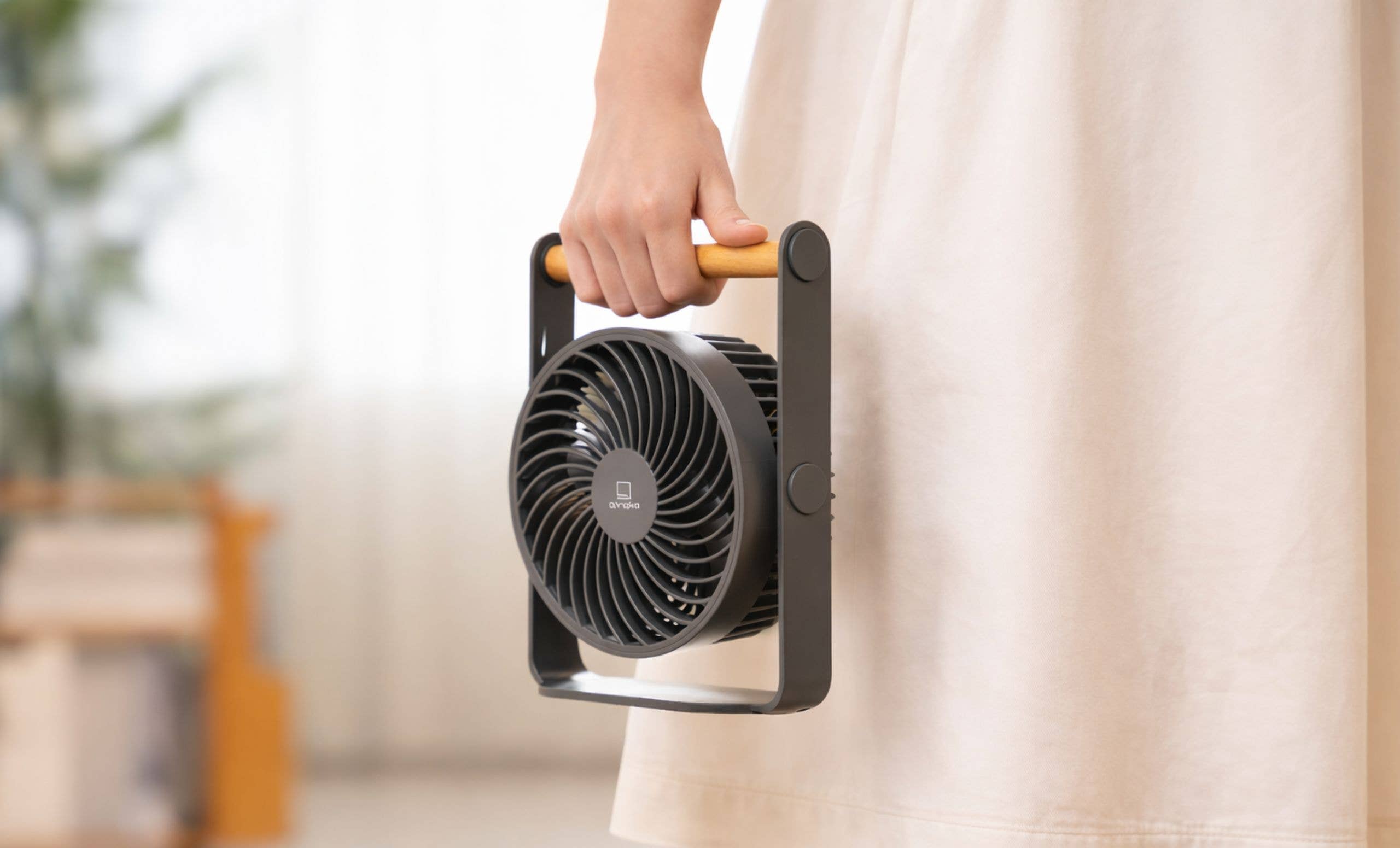 Lyra Portable Fan: Space Grey