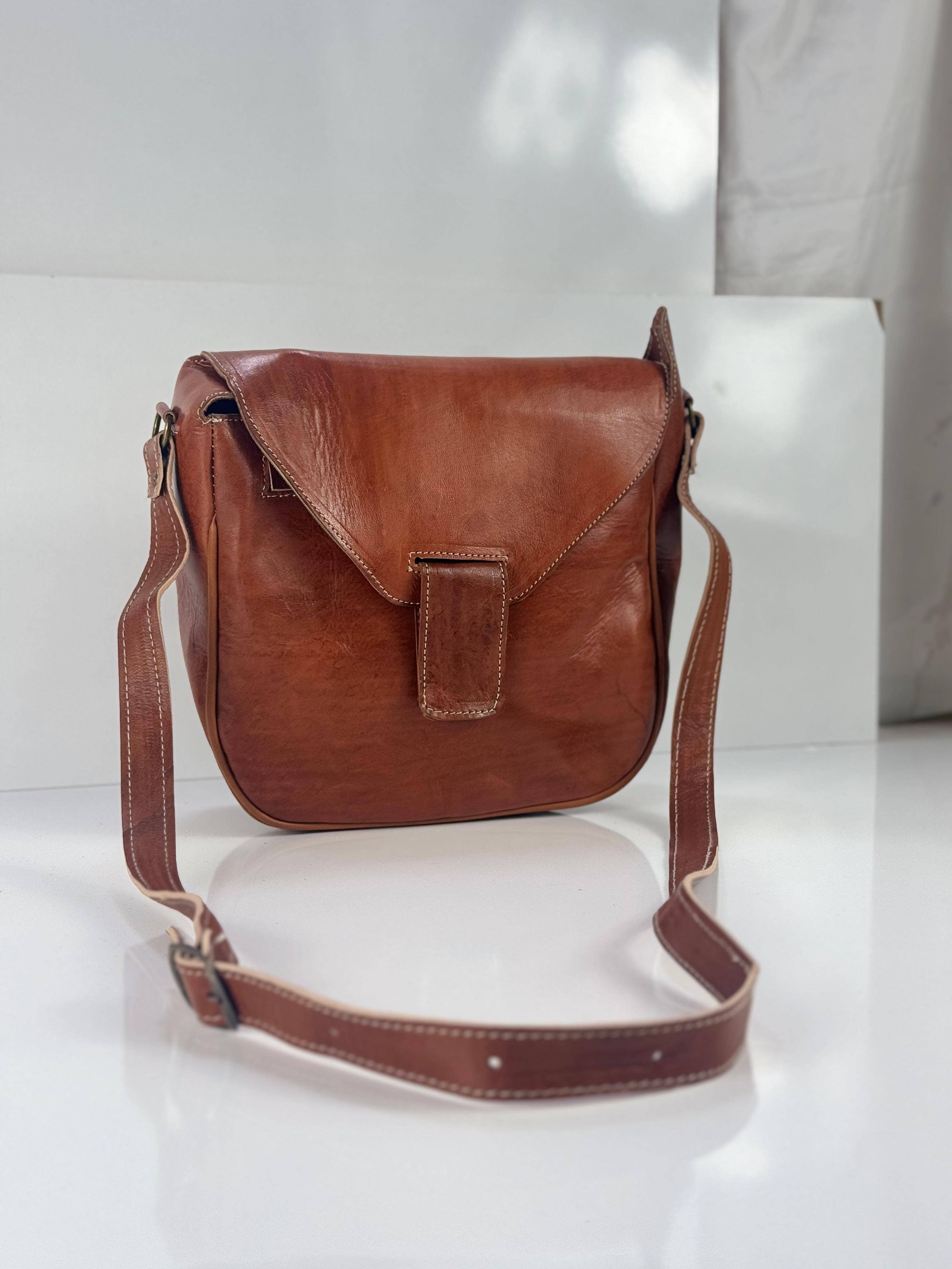 Handcrafted Moroccan Leather Crossbody Bag: Brown