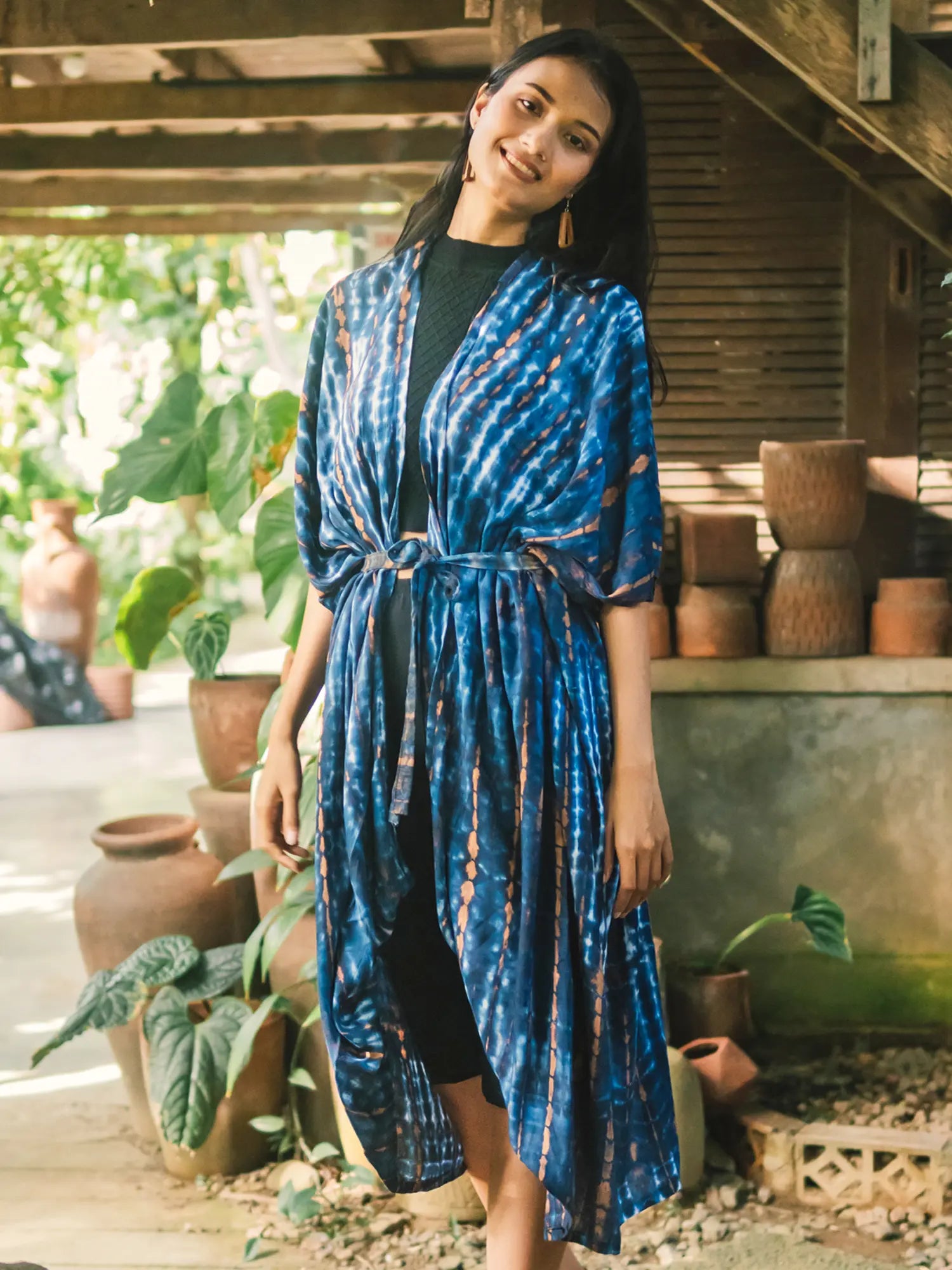 Langer Batik-KIMONO mit Gürtel