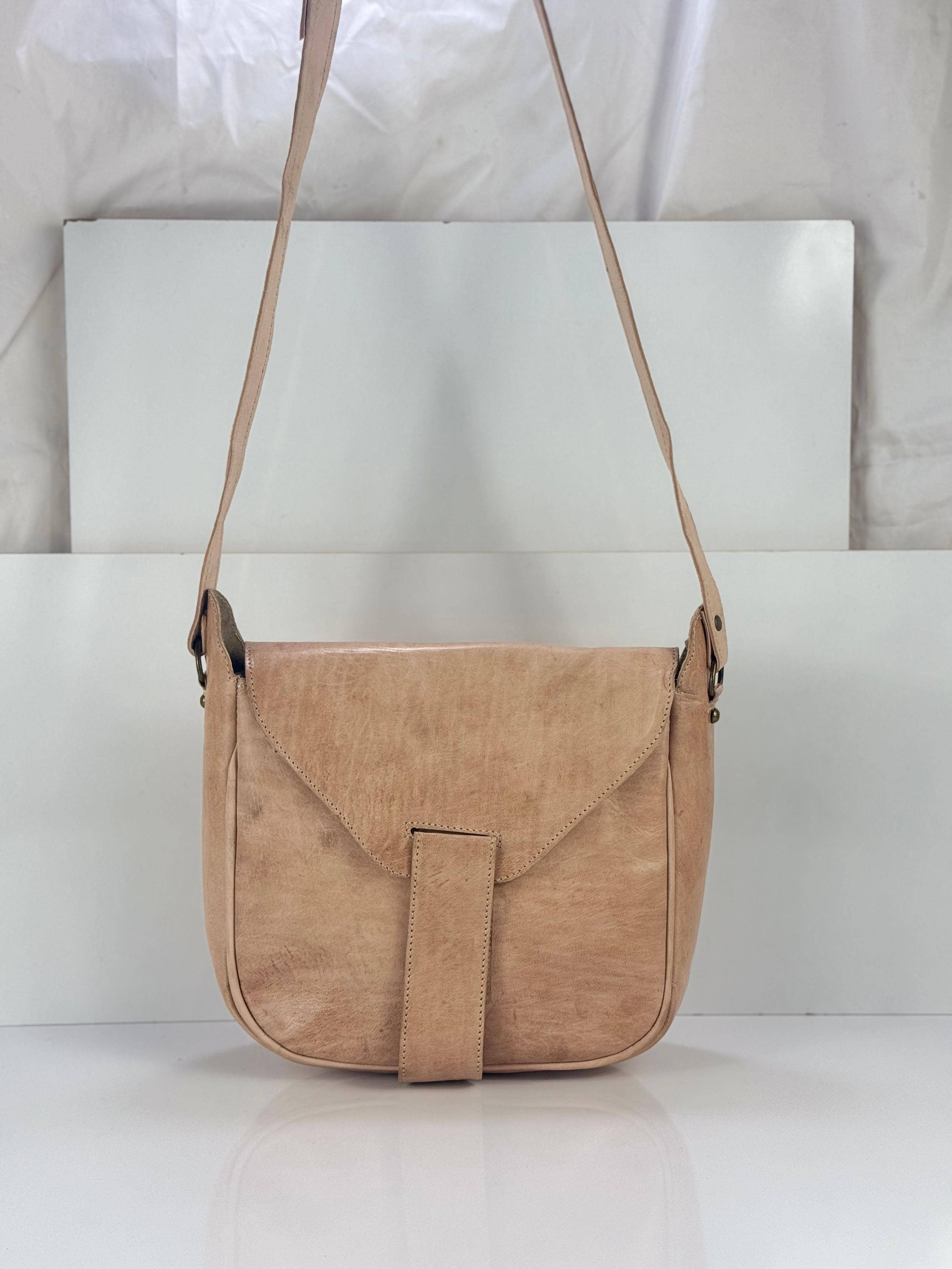 Handcrafted Moroccan Leather Crossbody Bag: Brown