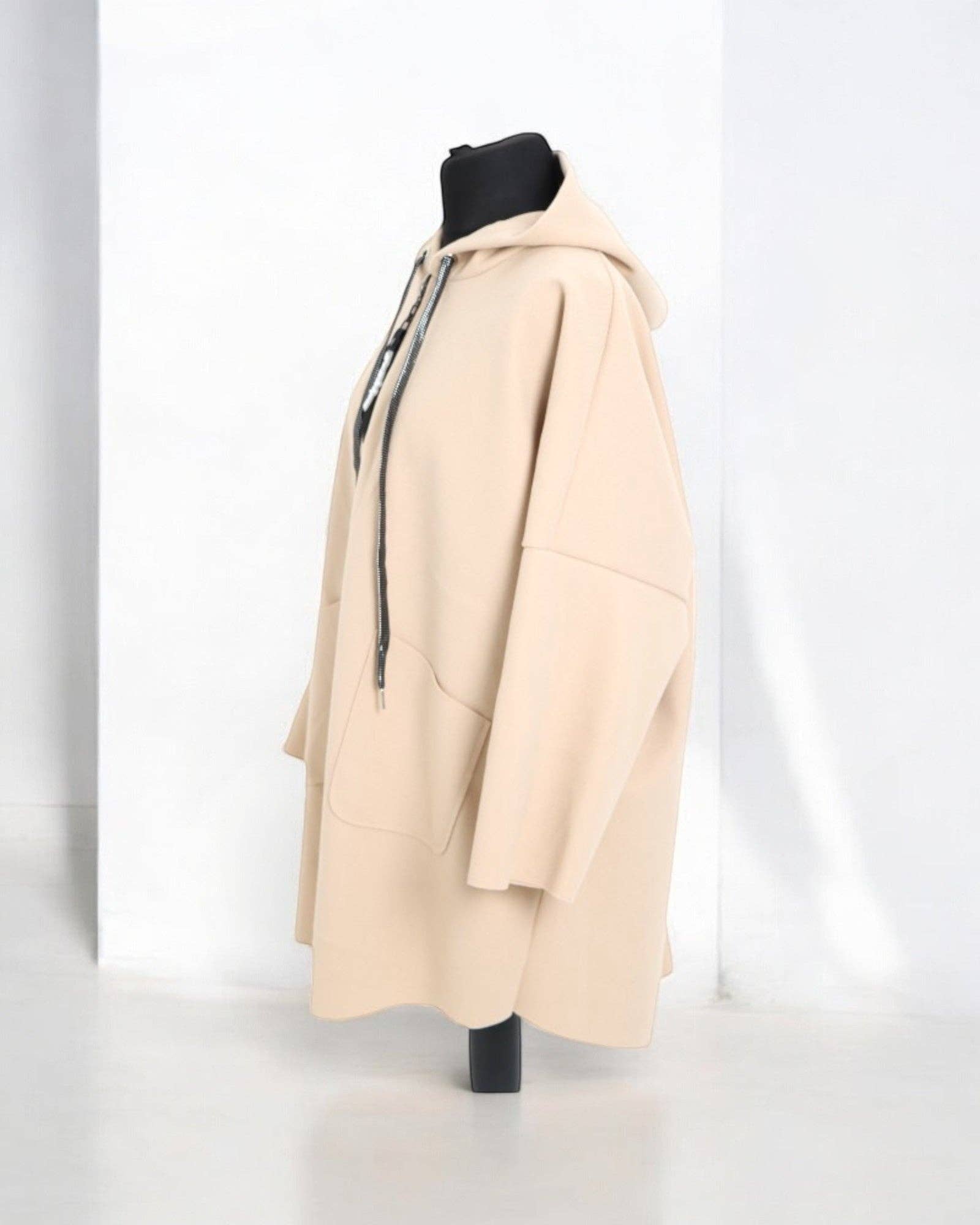 Italian Oversized Longsleeve Zip Up Drawstring Hooded Jacket: Beige / One Size To Fit UK 8-22