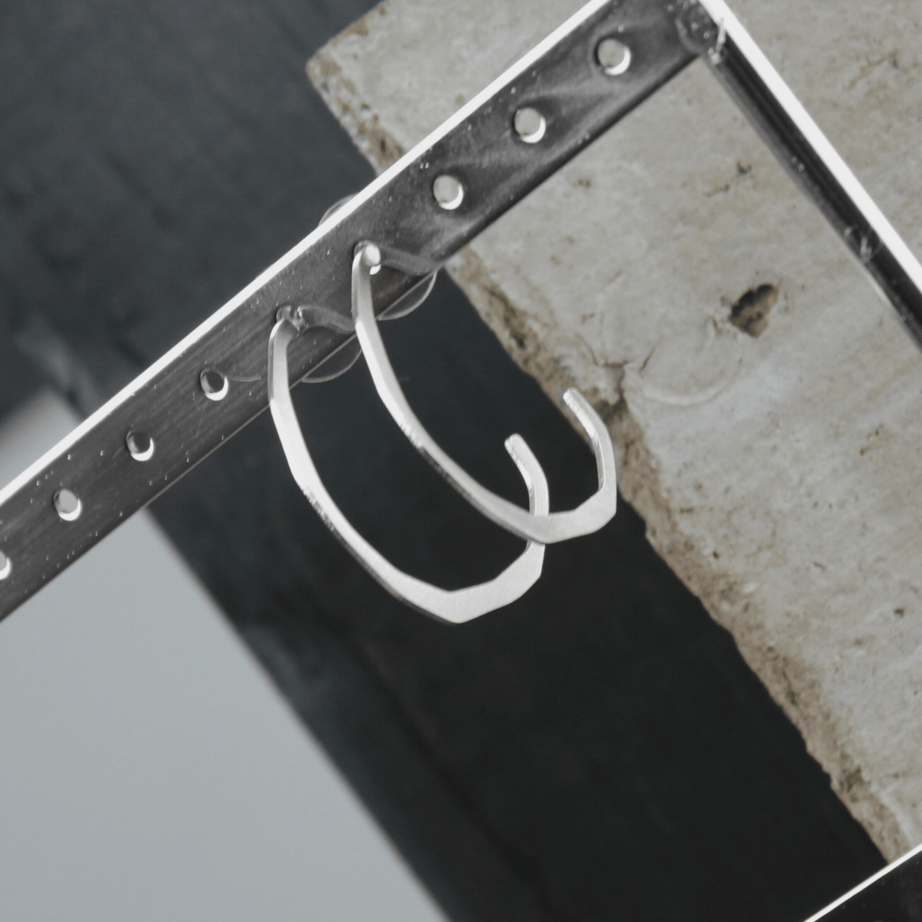 Elysian IN:STORE Hoop Earring Silver Plating
