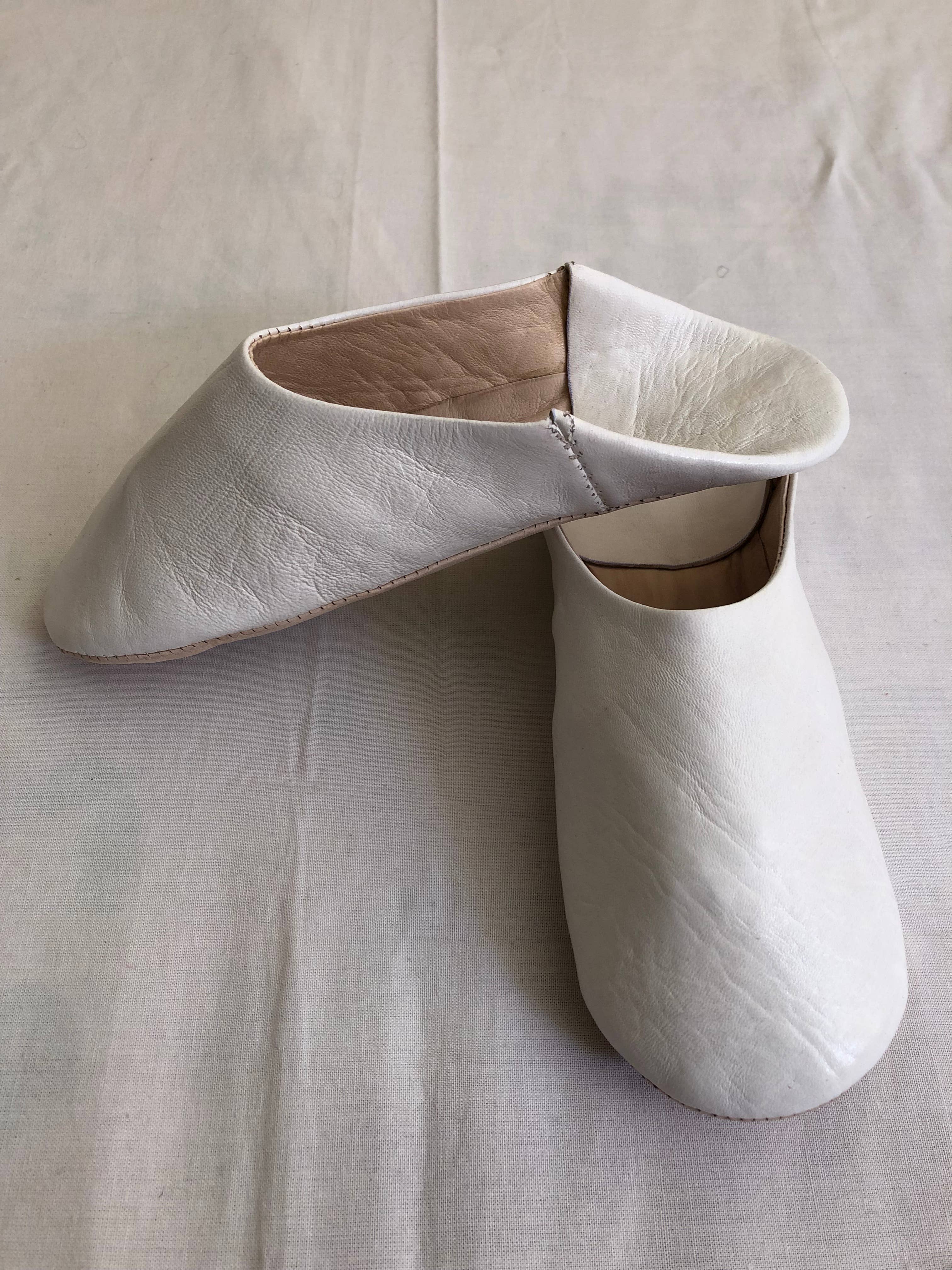 Womens Moroccan Leather Babouche Slippers: Silver / UK 5 / US 6.5