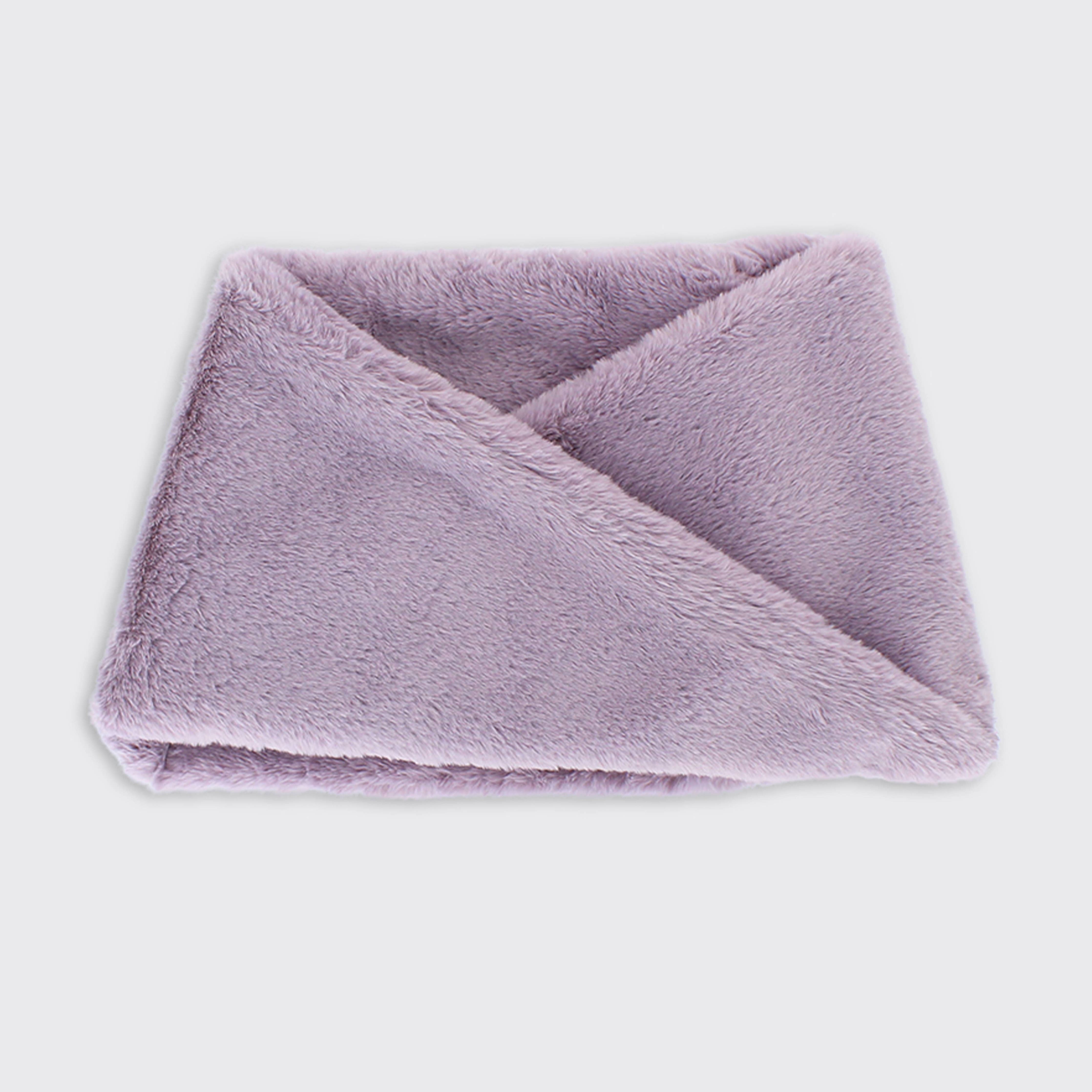 Chunky Faux Fur Snood: Navy Blue - Gifts Under £20 - Scotland