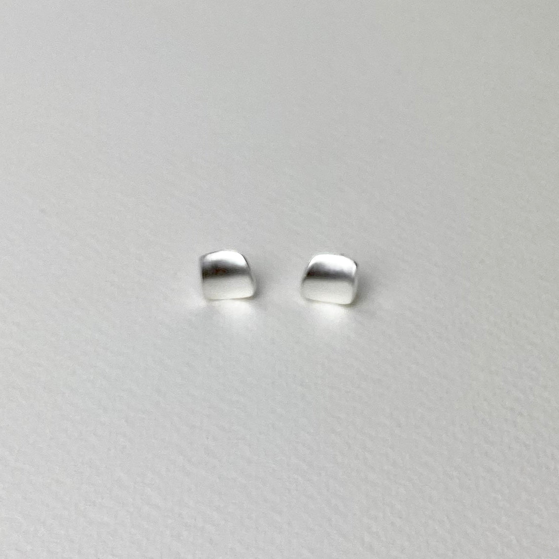Minimalist Convex Silver Stud Earrings with Rounded Square Design