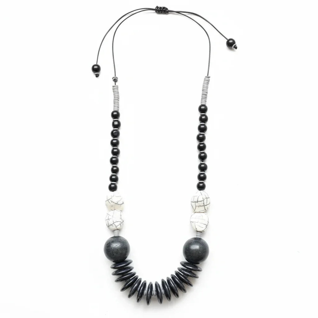 Cord necklace wood and Clay - Jewellery - Scotland