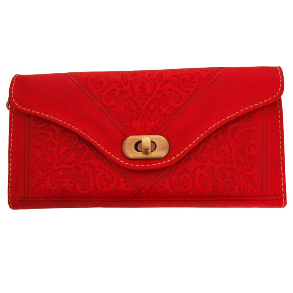Large Leather Ladies Tri-Fold Purse: Red