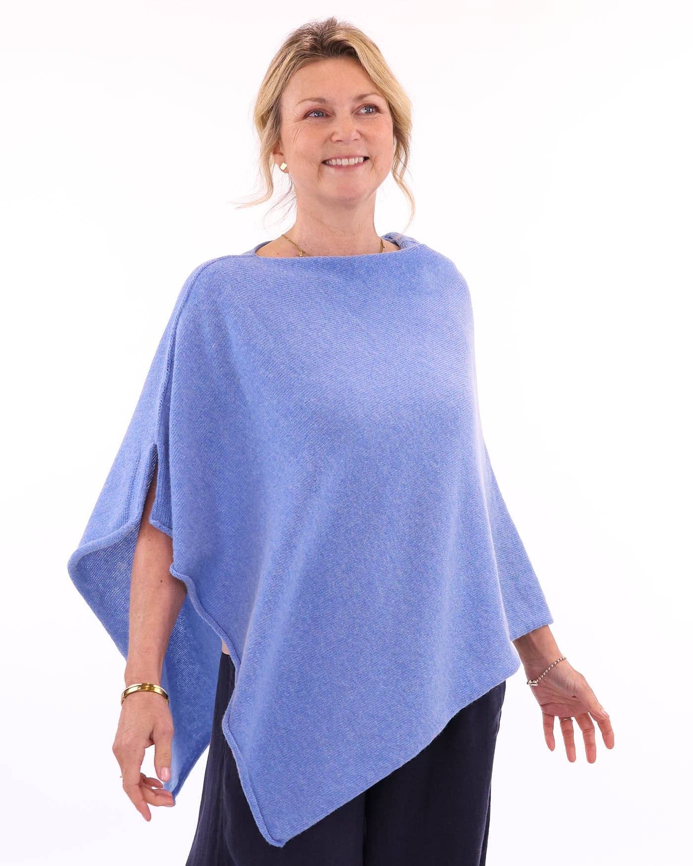 Cashmere Blend Poncho: Deep Violet