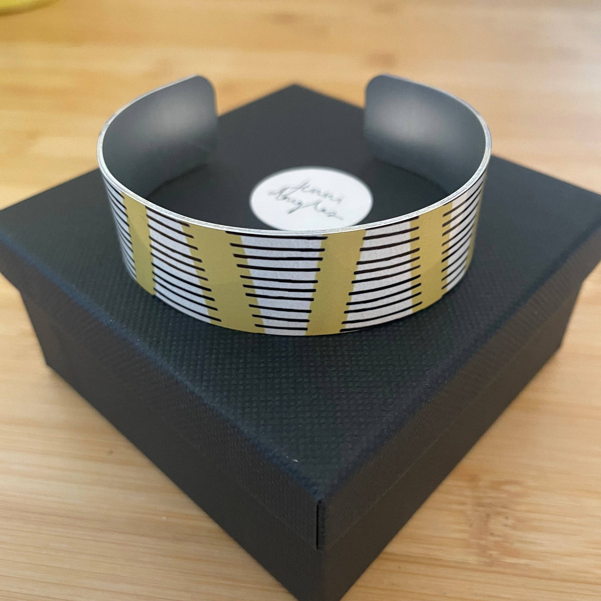 Linear Narrow Cuff (Ochre) - NEW