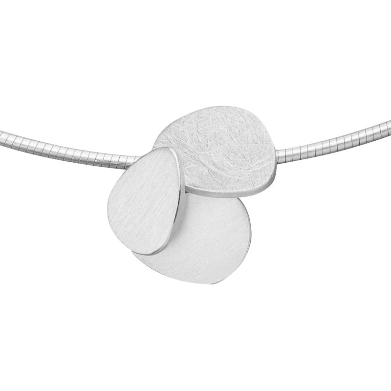Silver Oval Trio Pendant Small + Chain