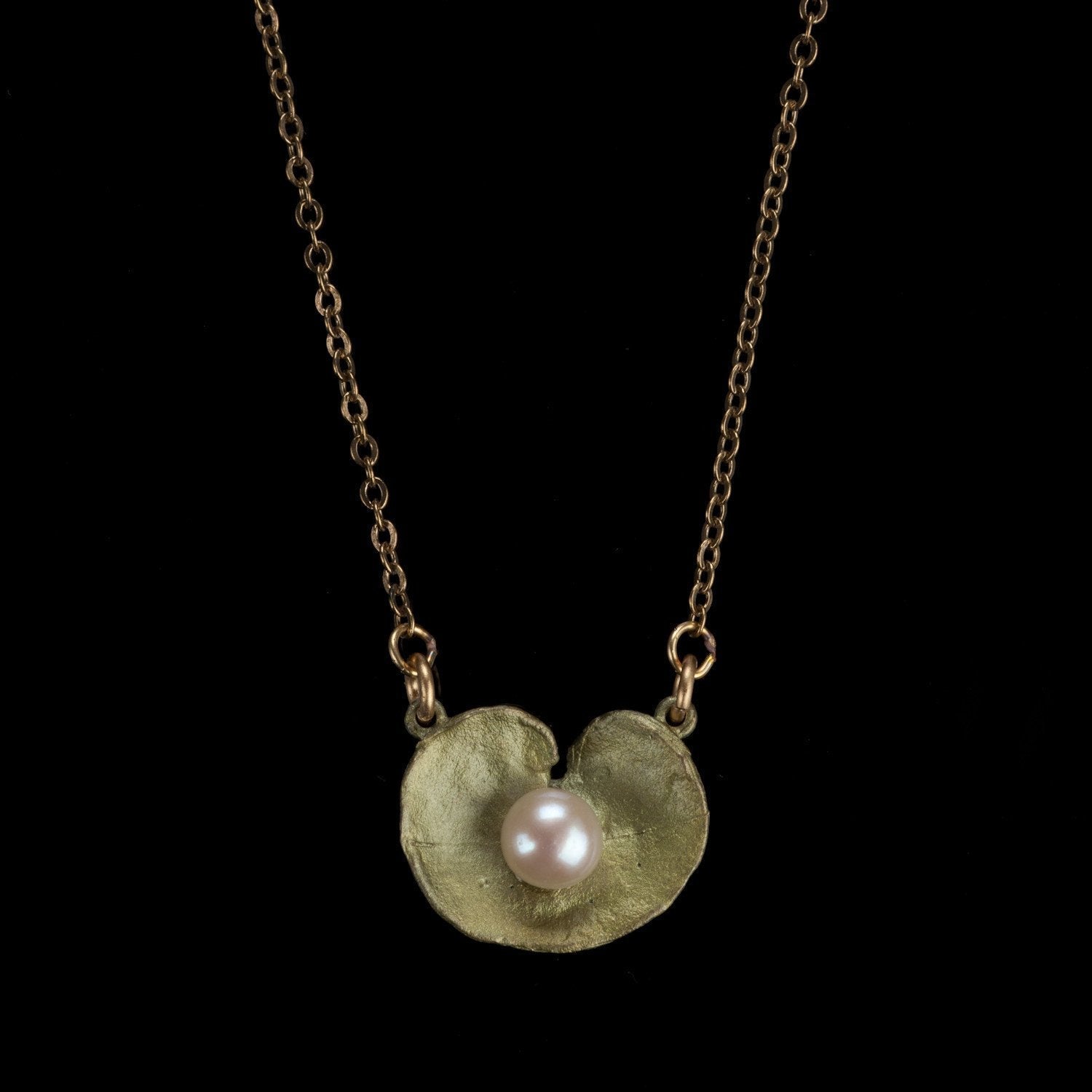 Geranium Pendant - The Nancy Smillie Shop - Art, Jewellery & Designer Gifts Glasgow