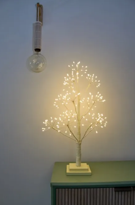 Hibiscus Tree - Pale Yellow - All Lighting - Scotland