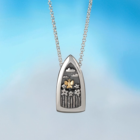 In The garden Pendant