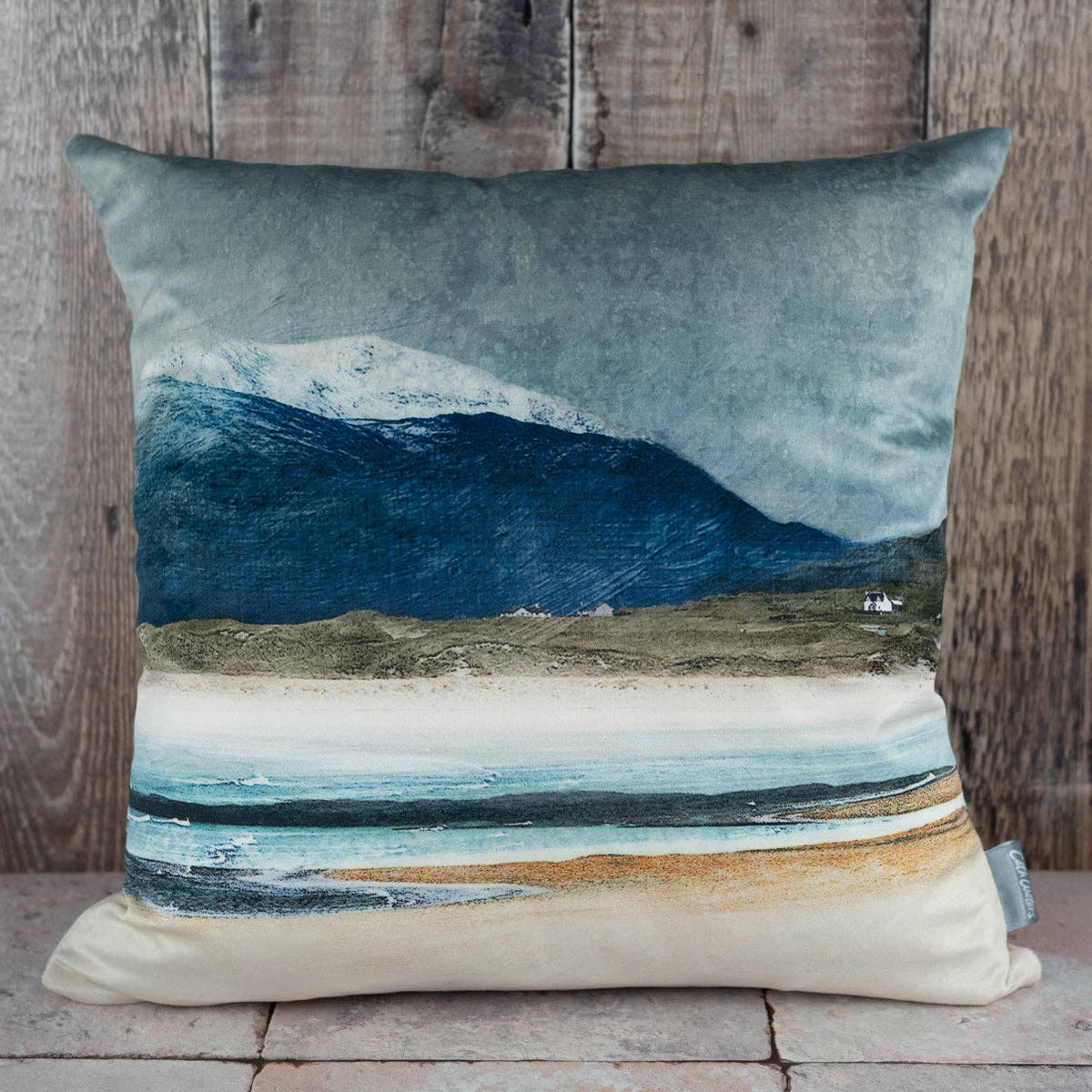 Winter Luskentyre Isle of Harris Velvet Cushion: Yes - Gorgeous - Scotland