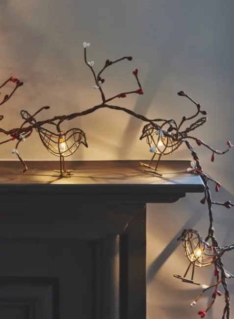 Winter Robin Chain Lights - All Lighting - Scotland