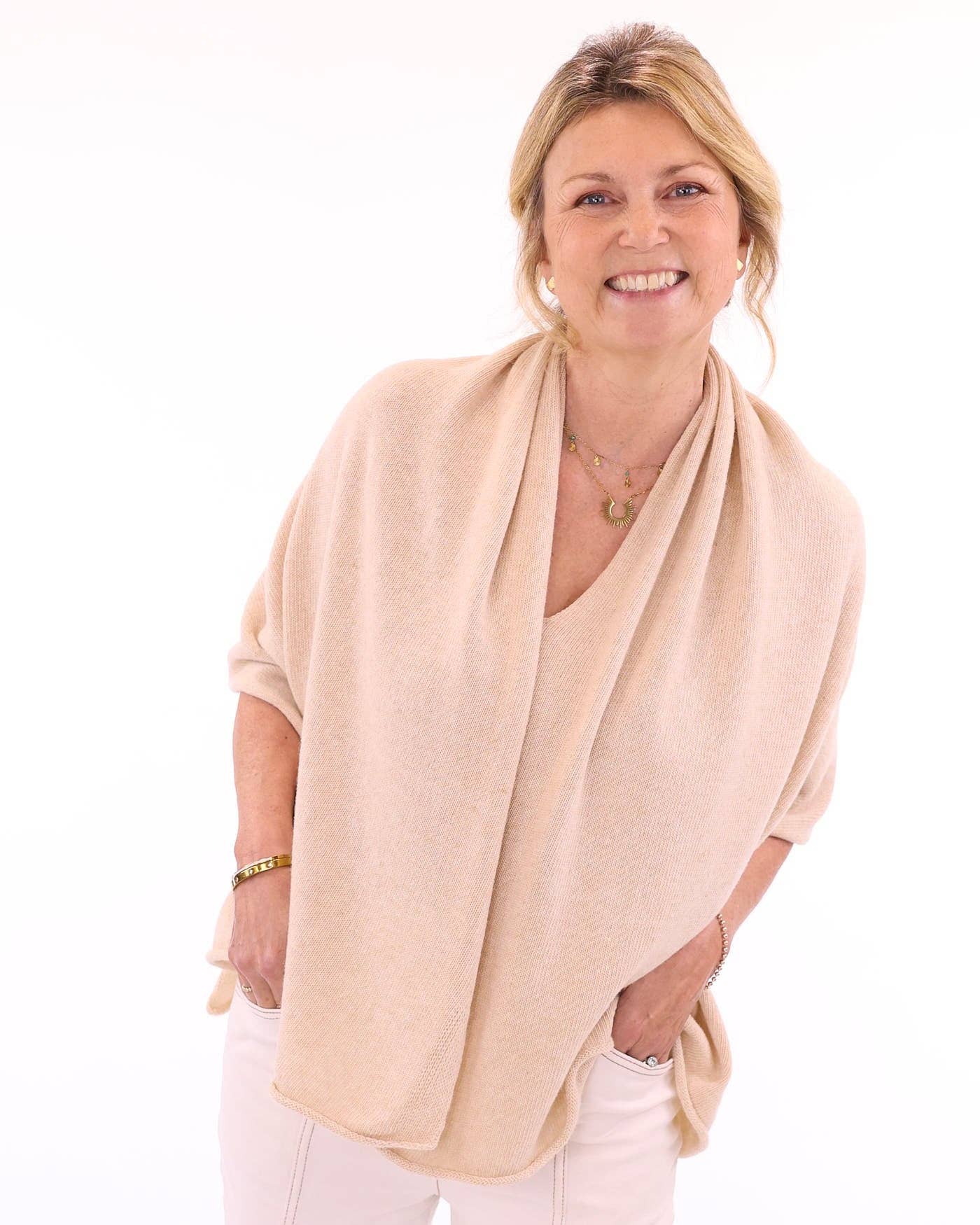Cashmere Blend Poncho: Deep Violet