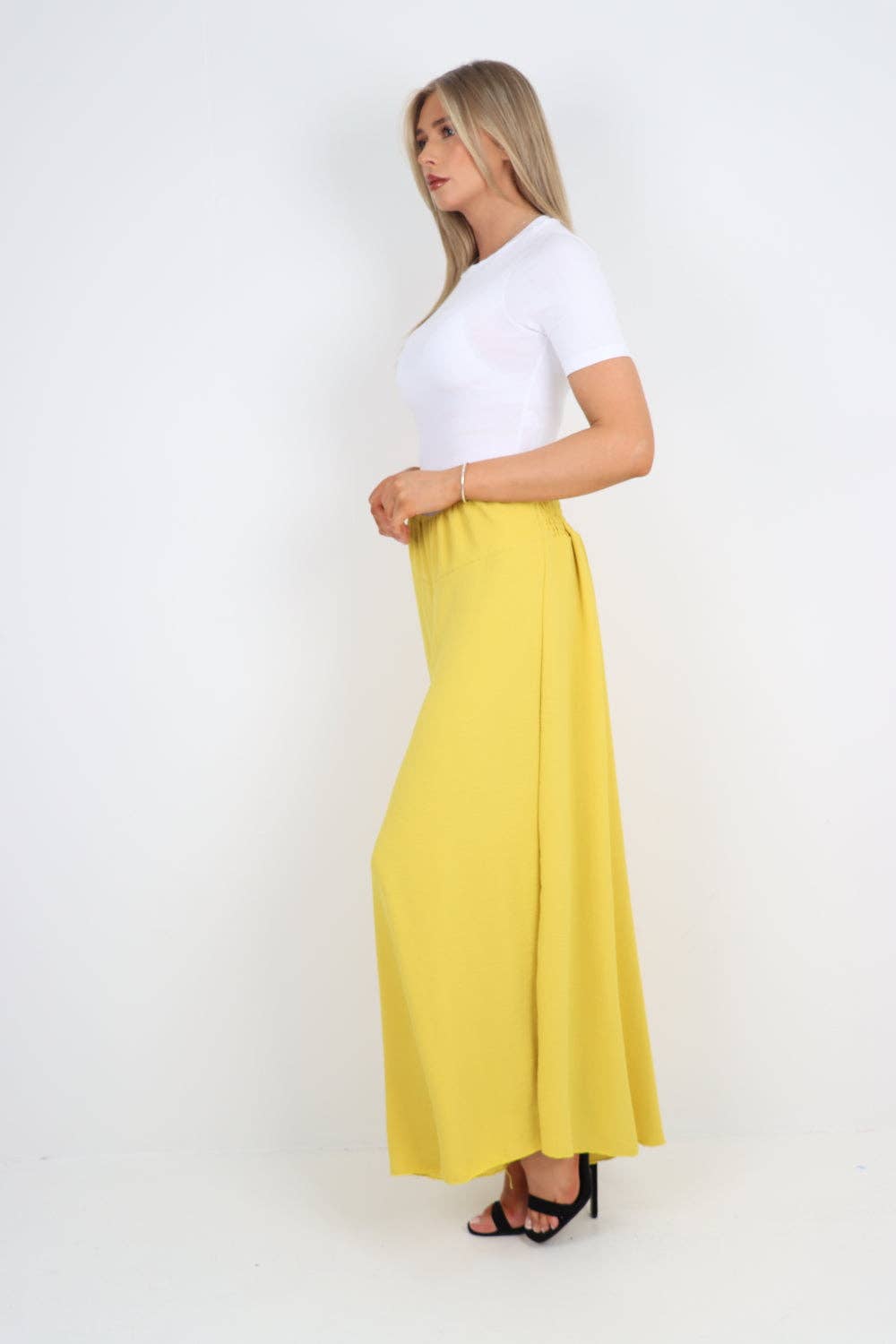Italian Plain Palazzo Trousers: Beige / One Size (UK 10-24)