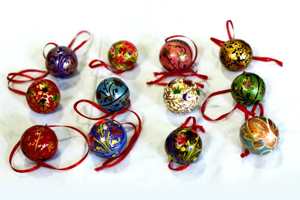 1 Inch Classic Bauble - The Nancy Smillie Shop - Art, Jewellery & Designer Gifts Glasgow