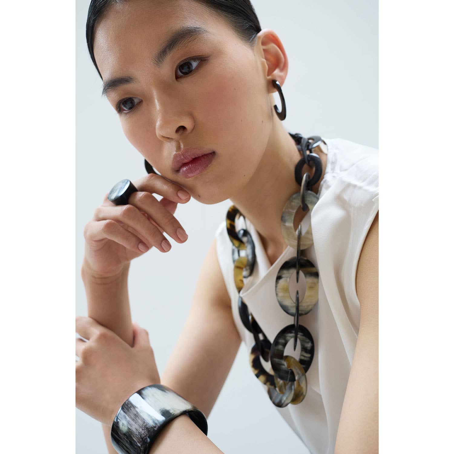Black Natural Round Buffalo Horn Ring jewelry Gift for women: L