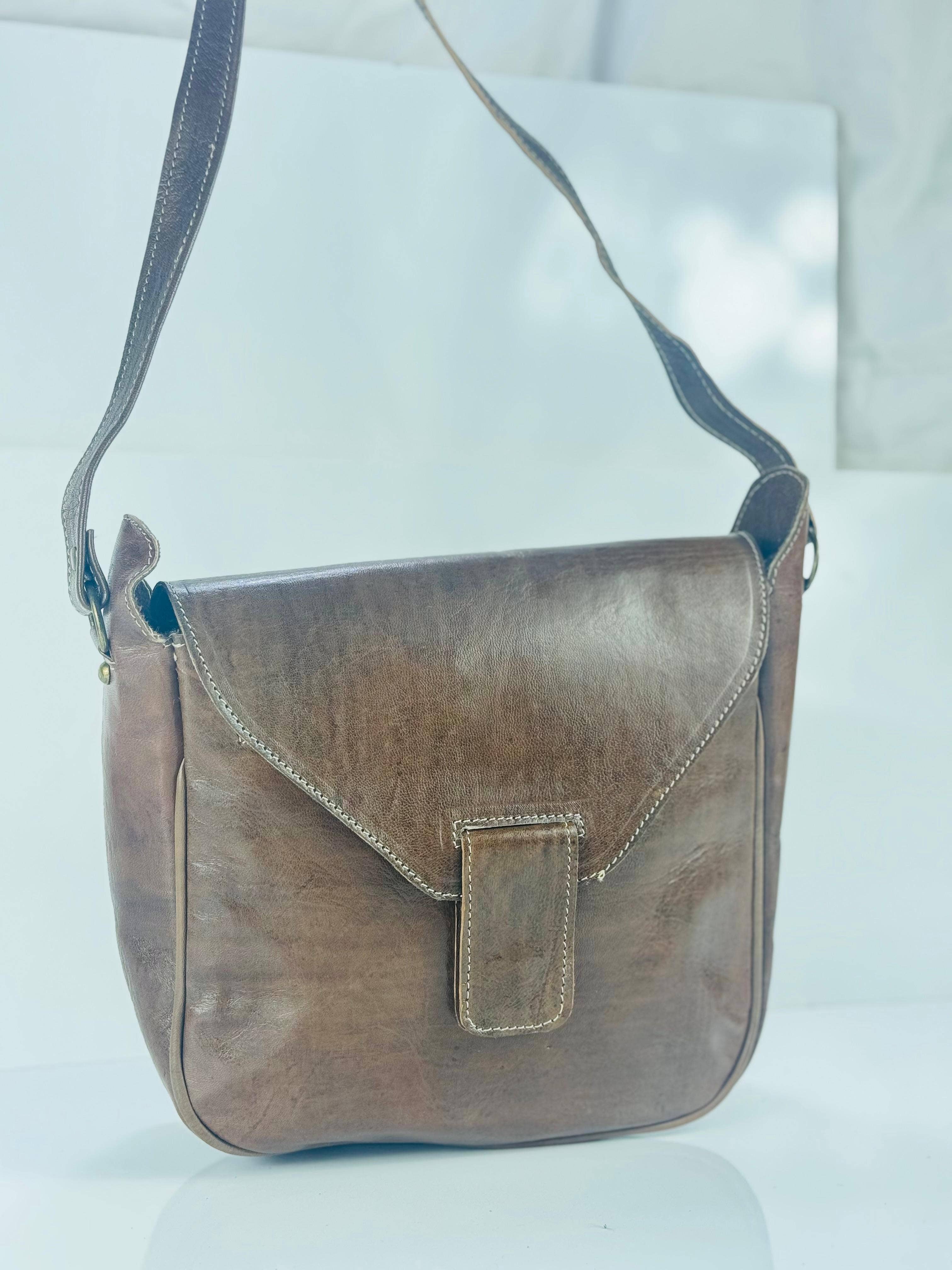 Handcrafted Moroccan Leather Crossbody Bag: Brown