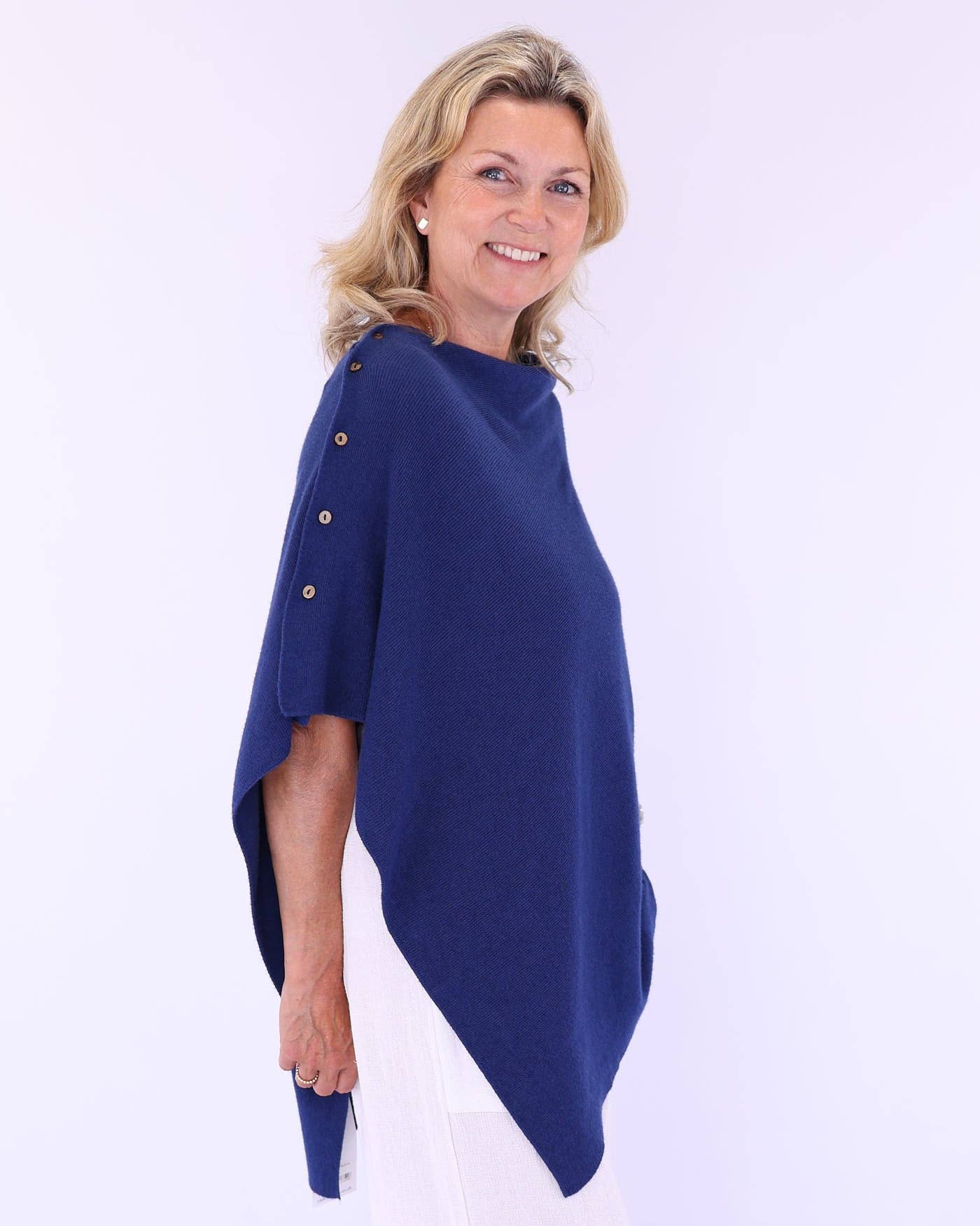 Summer Poncho with Buttons: Pink