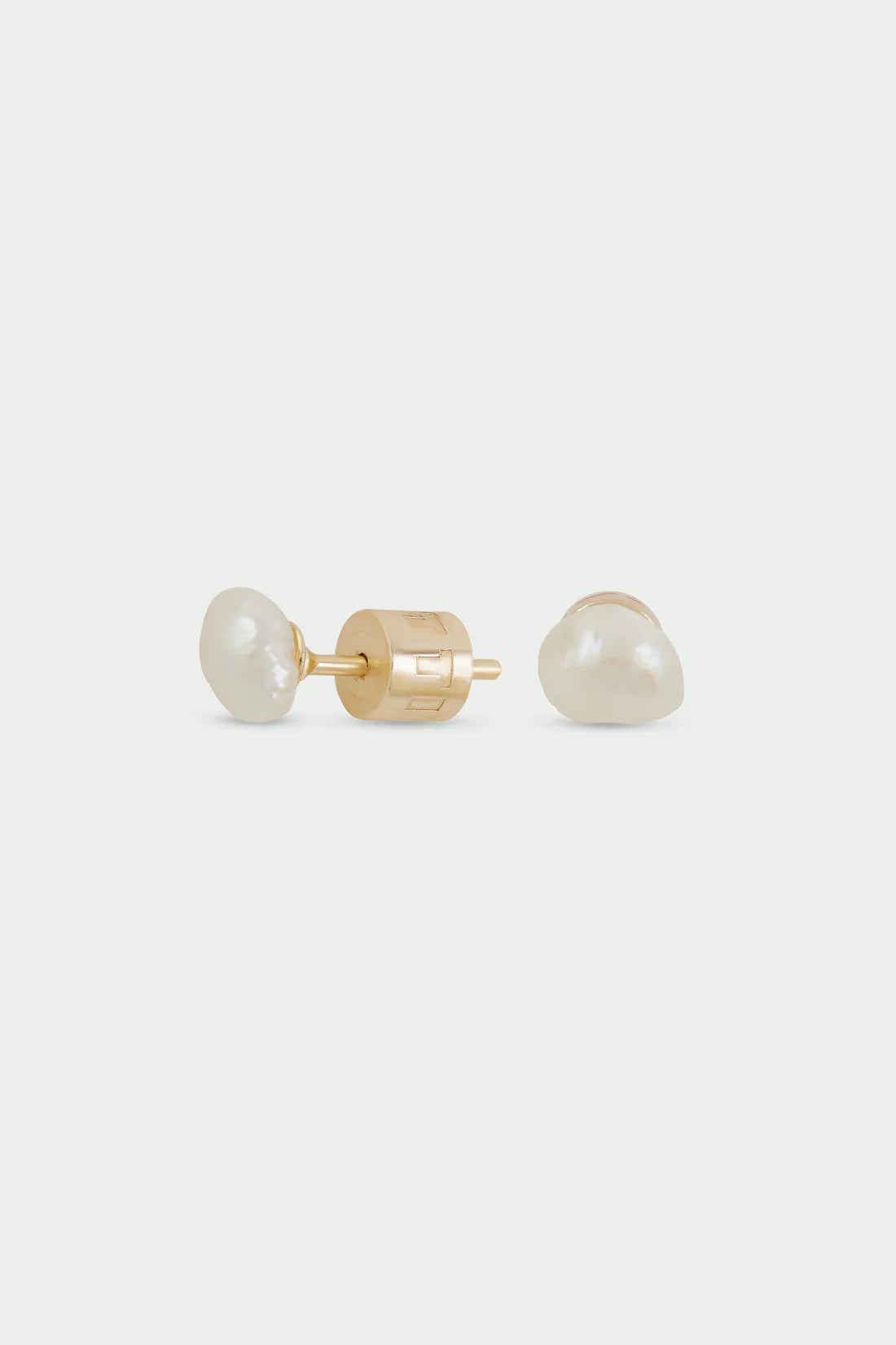 Baroque pearl earrings