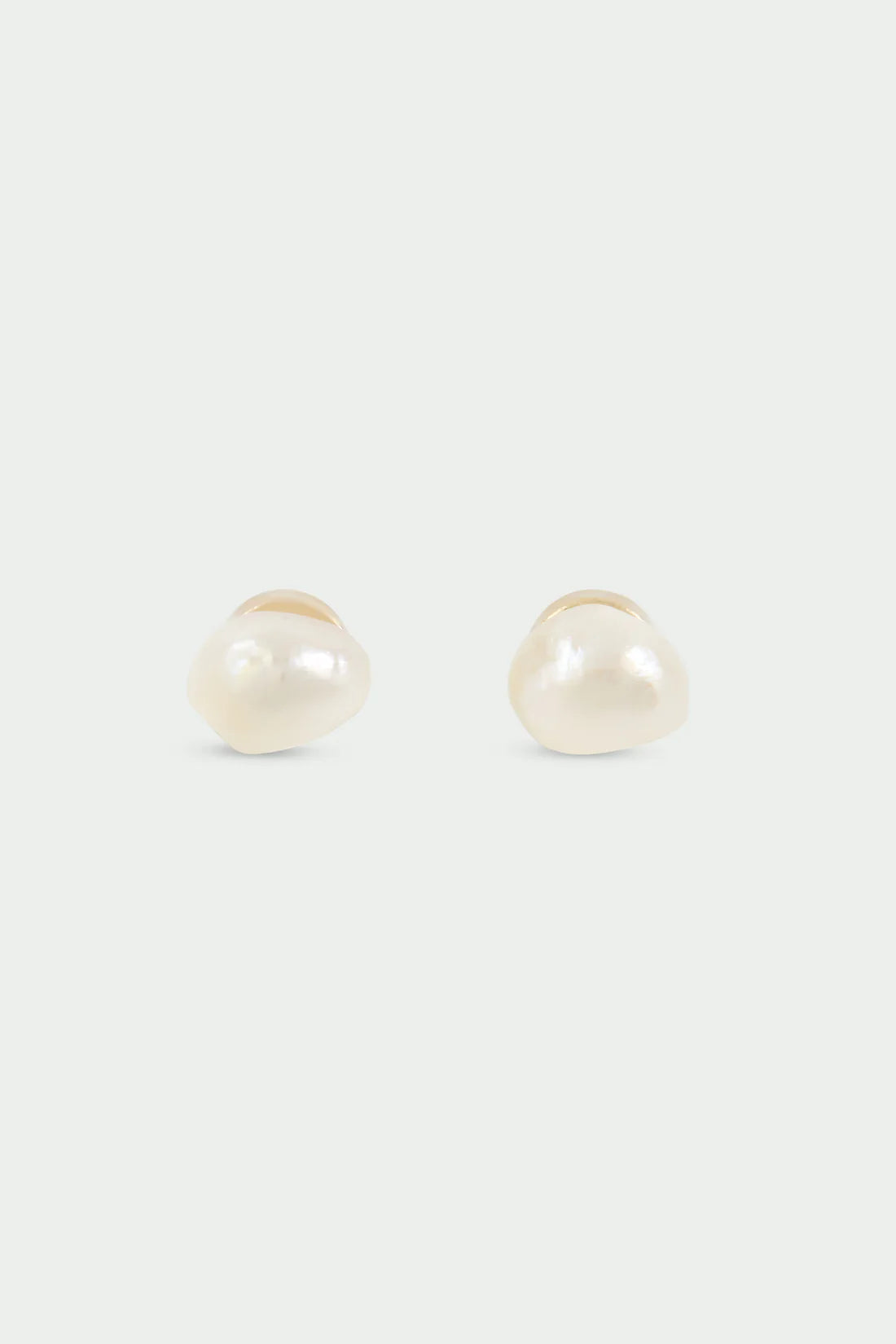 Baroque pearl earrings