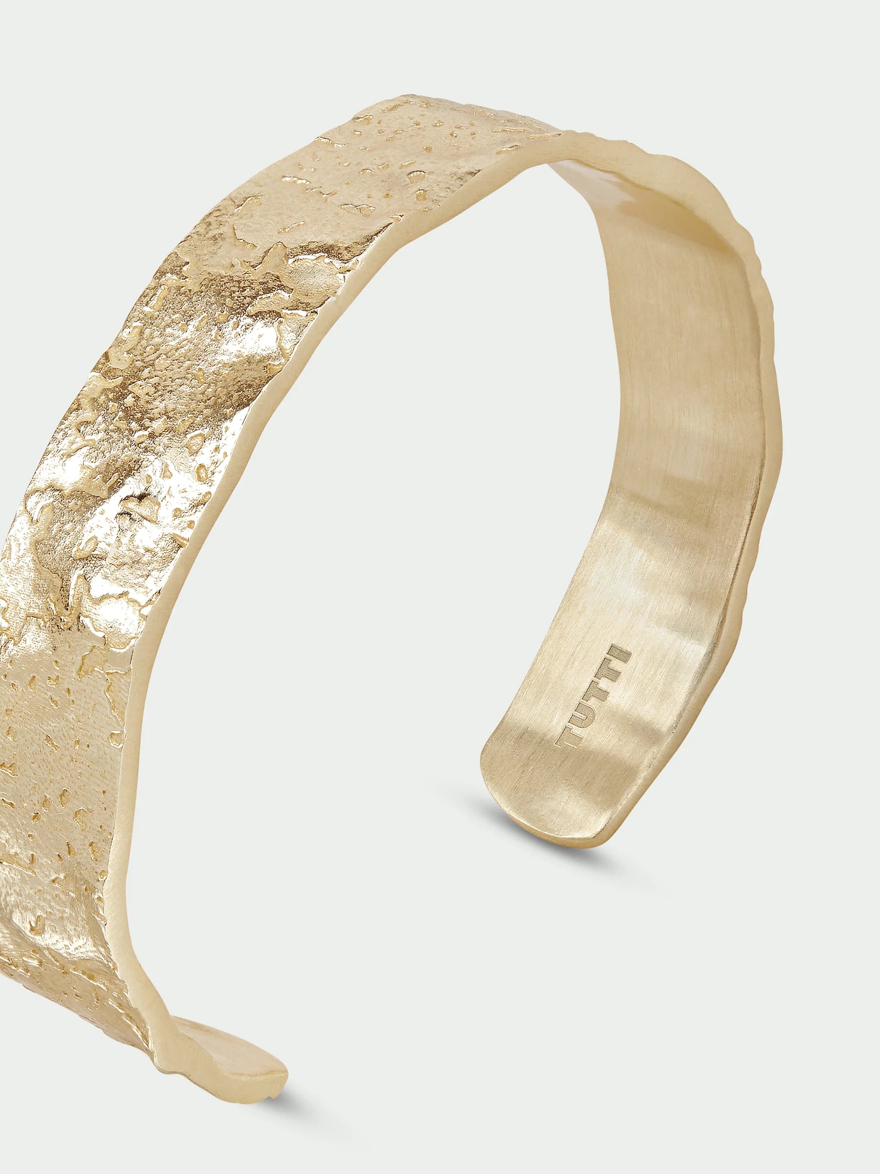 Gold Solstice Bangle