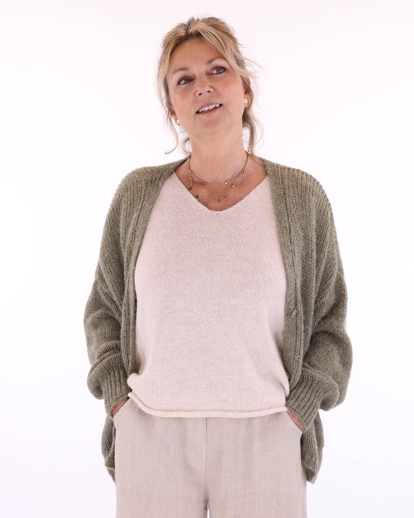 Alpaca Blend Pocket Cardi: Cream