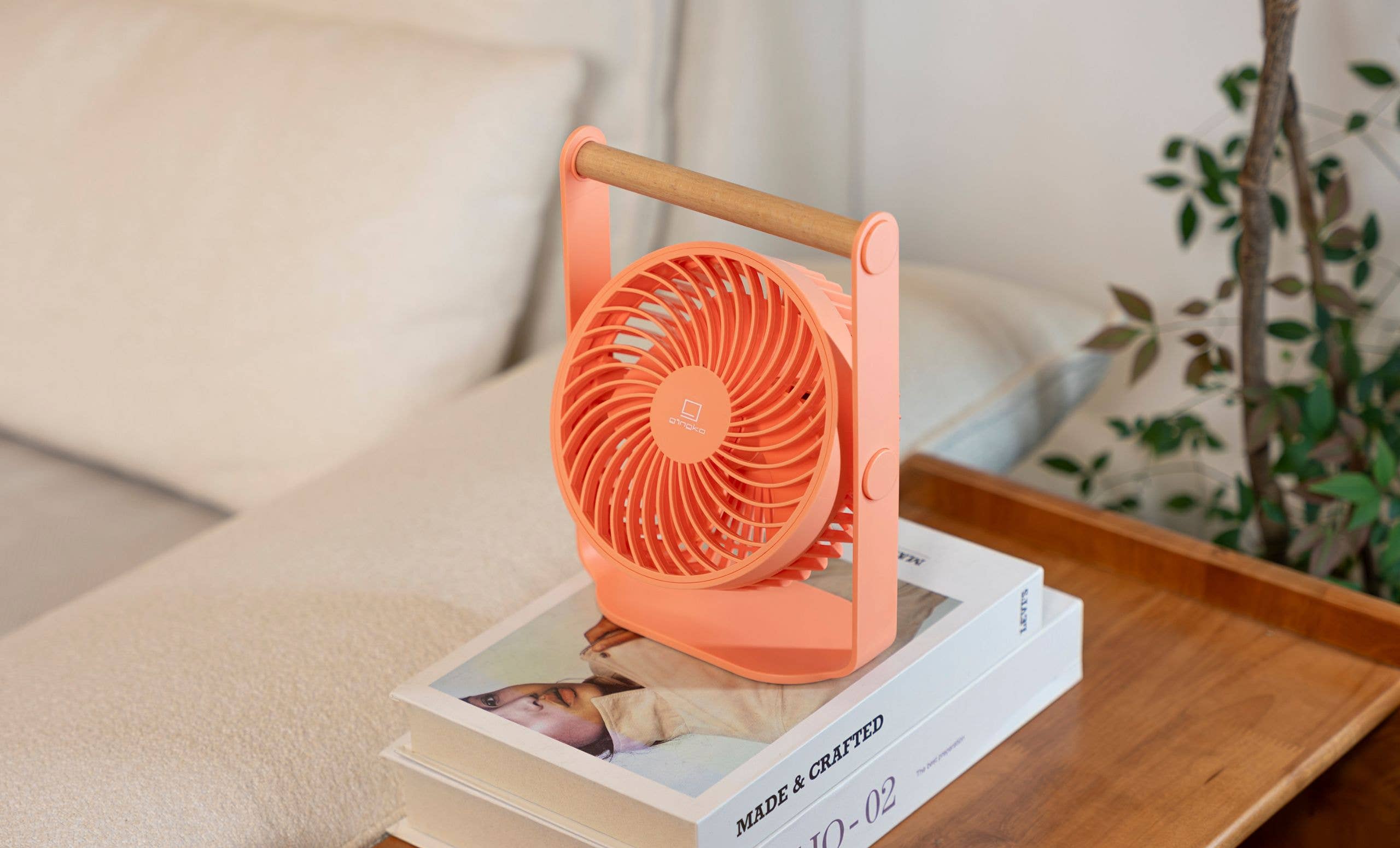 Lyra Portable Fan: Space Grey