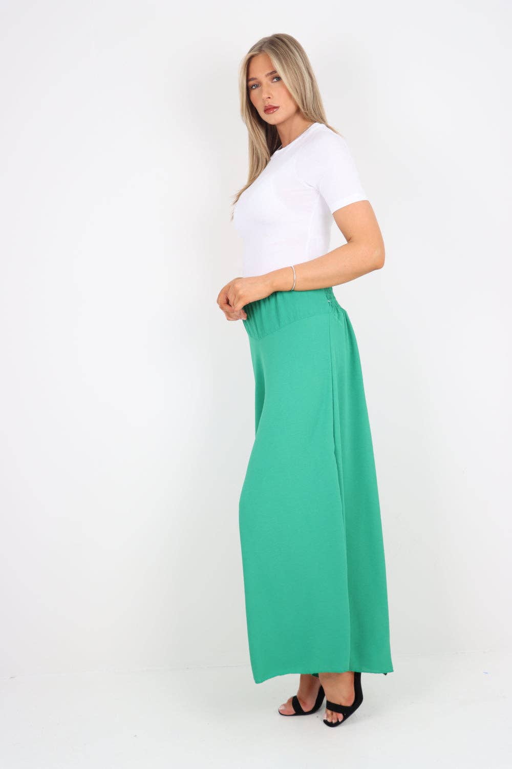 Italian Plain Palazzo Trousers: Beige / One Size (UK 10-24)