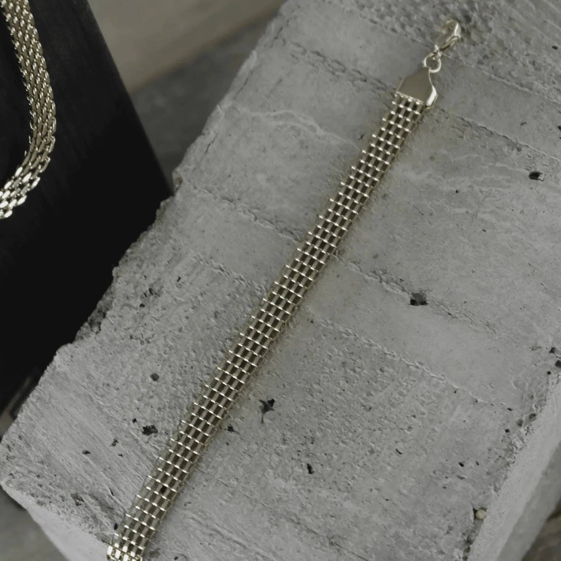 Passion Waterproof Vintage Chain Bracelet 18K Gold Plating