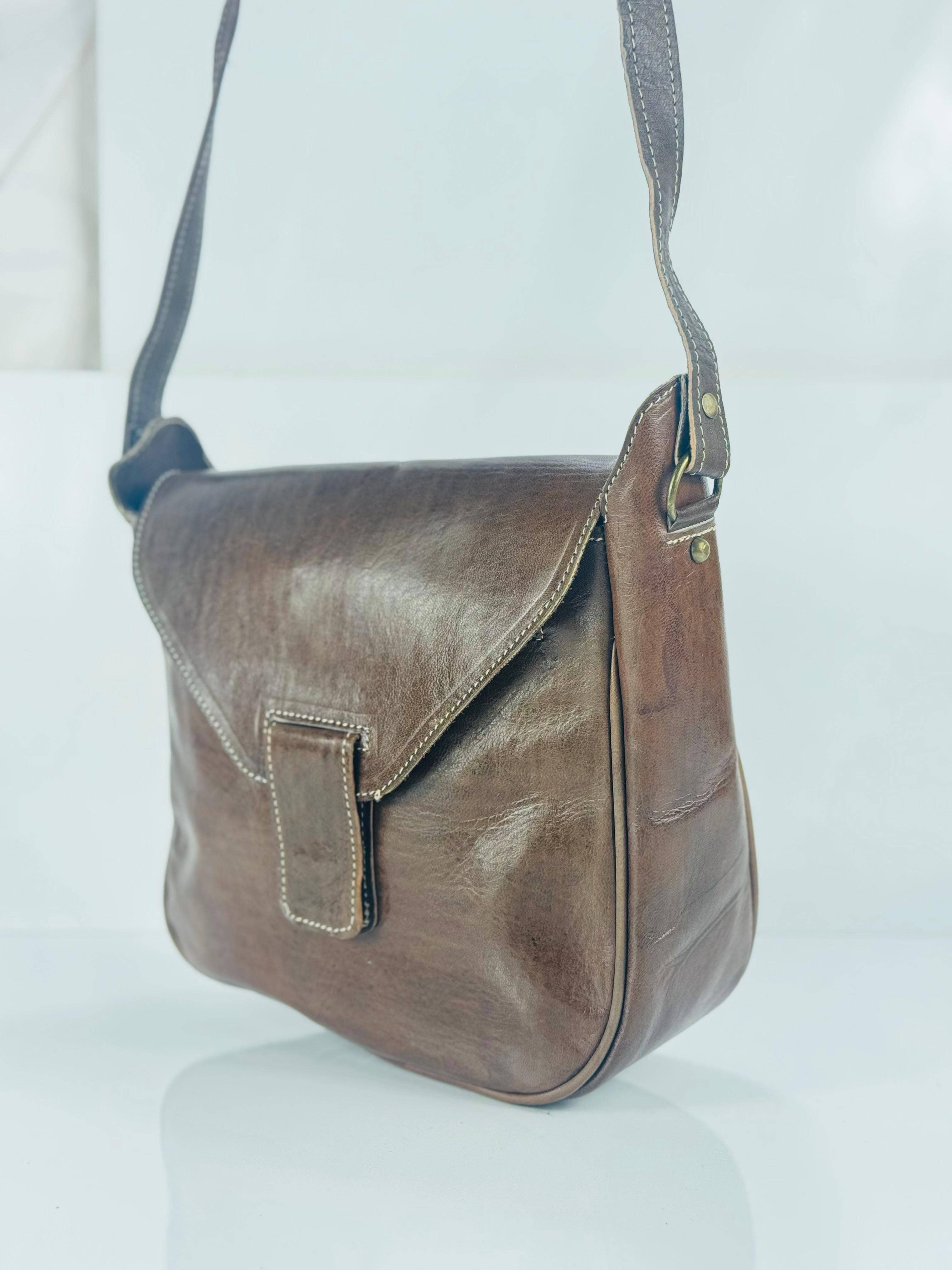 Handcrafted Moroccan Leather Crossbody Bag: Brown