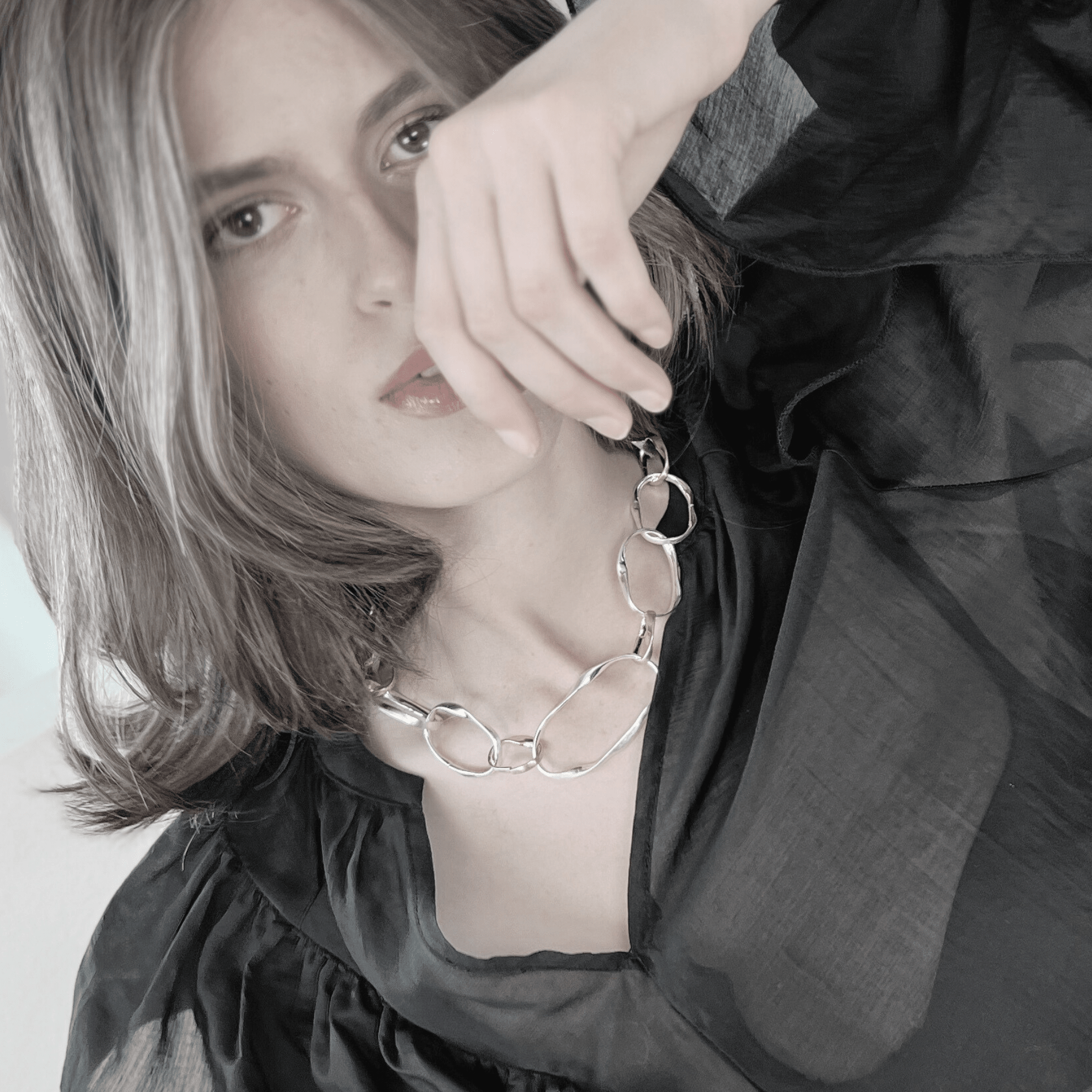 Elysian IN:STORE 2-tone Short Organic Necklace Gold Plating