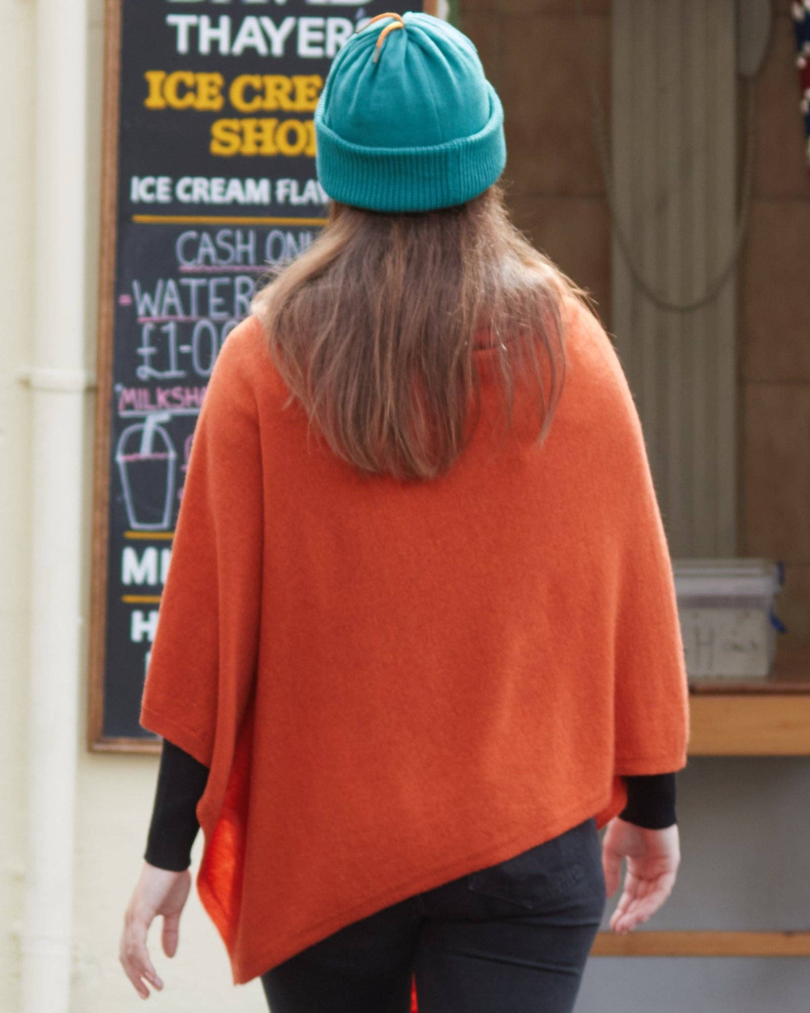Classic Cashmere Blend Poncho: Silver
