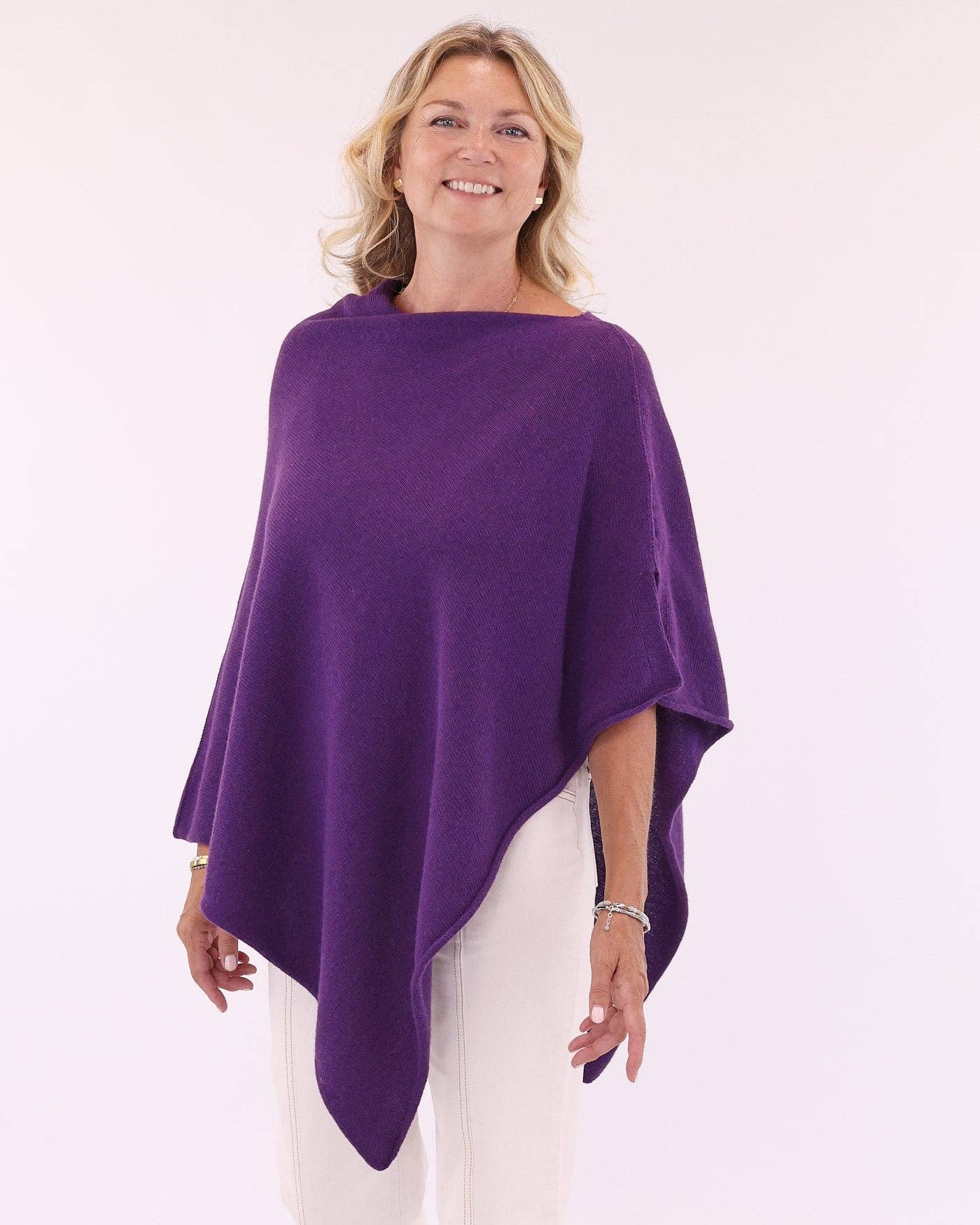 Cashmere Blend Poncho: Deep Violet