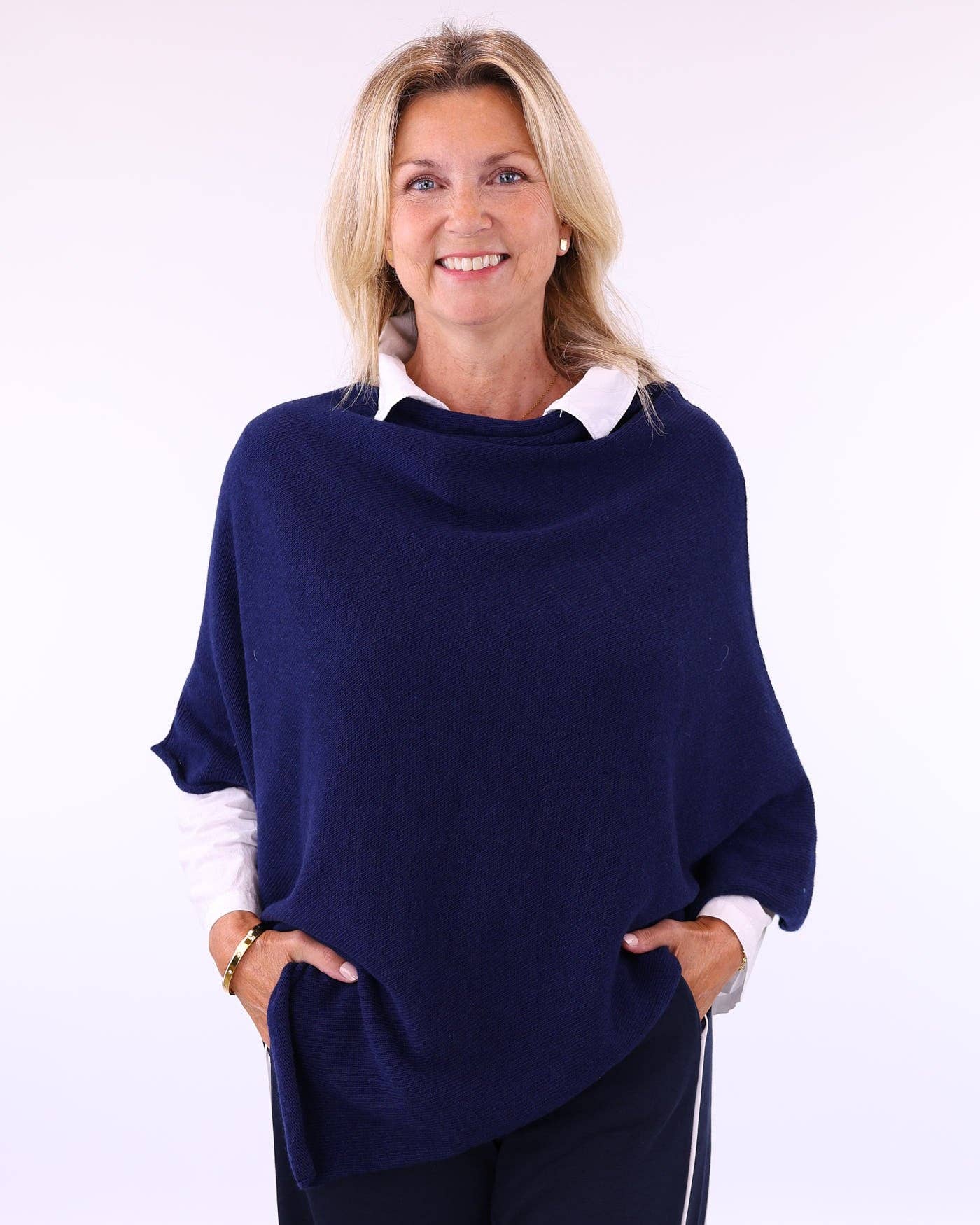 Cashmere Blend Poncho: Vintage Rose