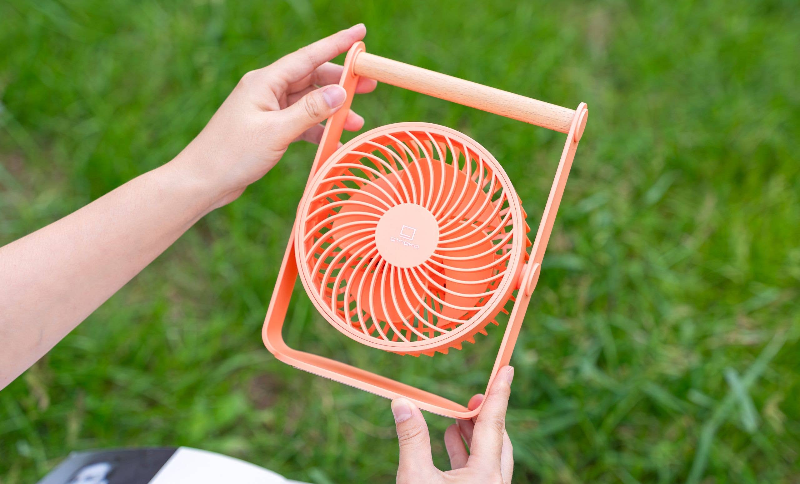 Lyra Portable Fan: Space Grey