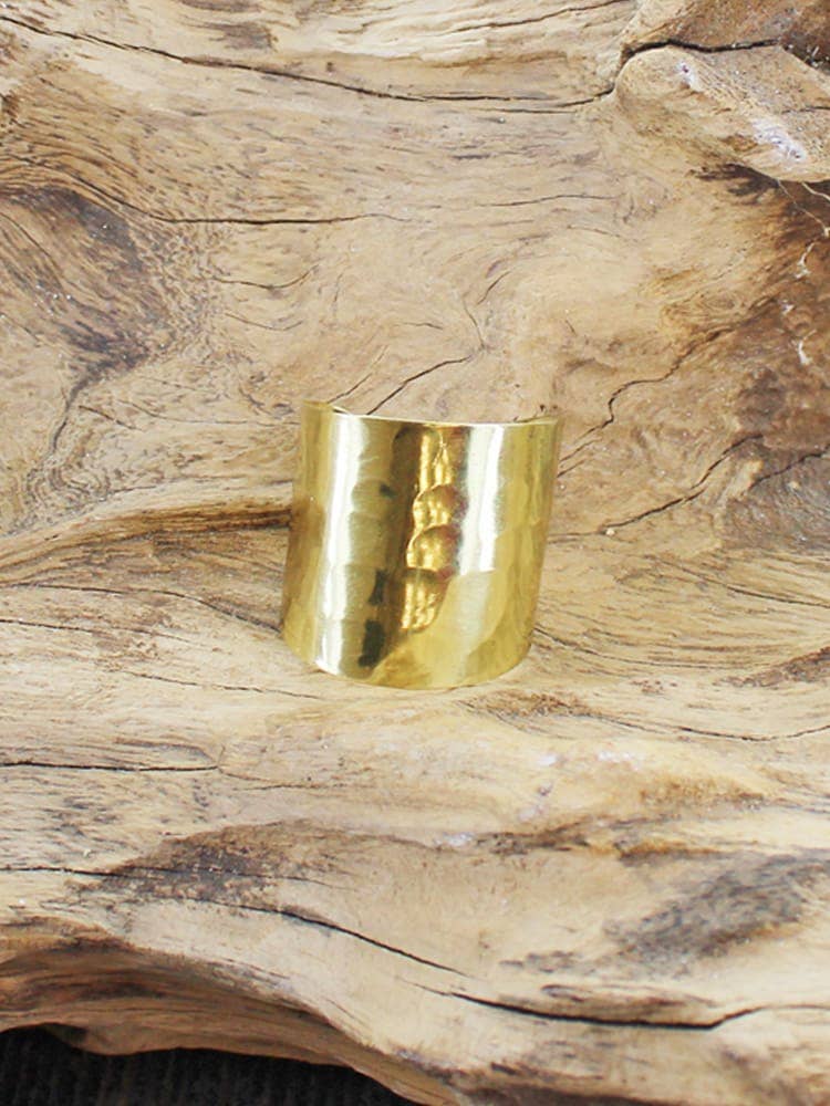 KH1626G SIMPLE BEATEN METAL RING