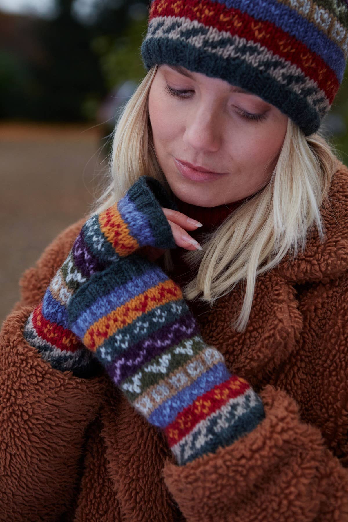 Elveden - Knitted Wool Earthy Green Fair Isle Handwarmers: One Colour