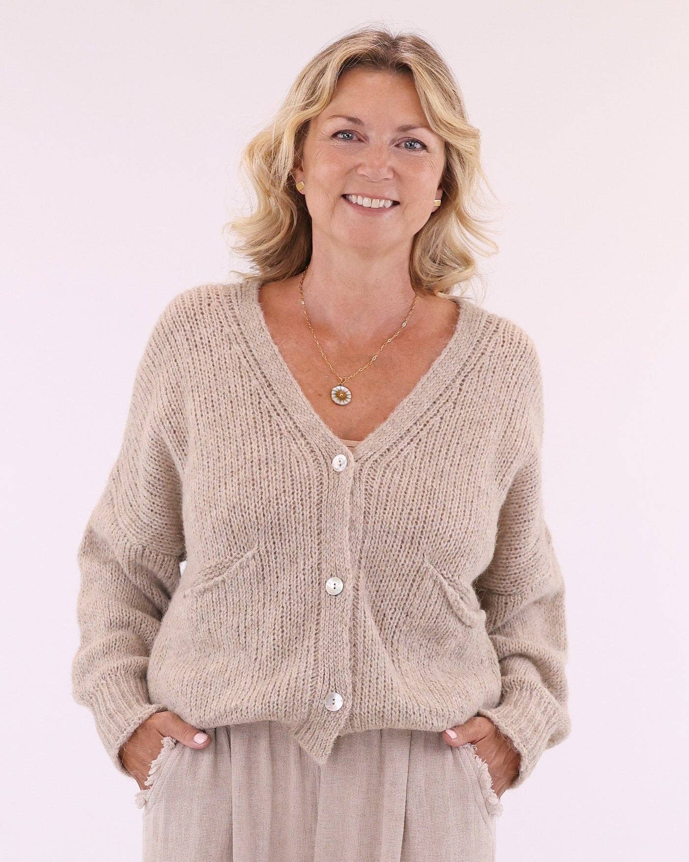 Alpaca Blend Pocket Cardi: Cream